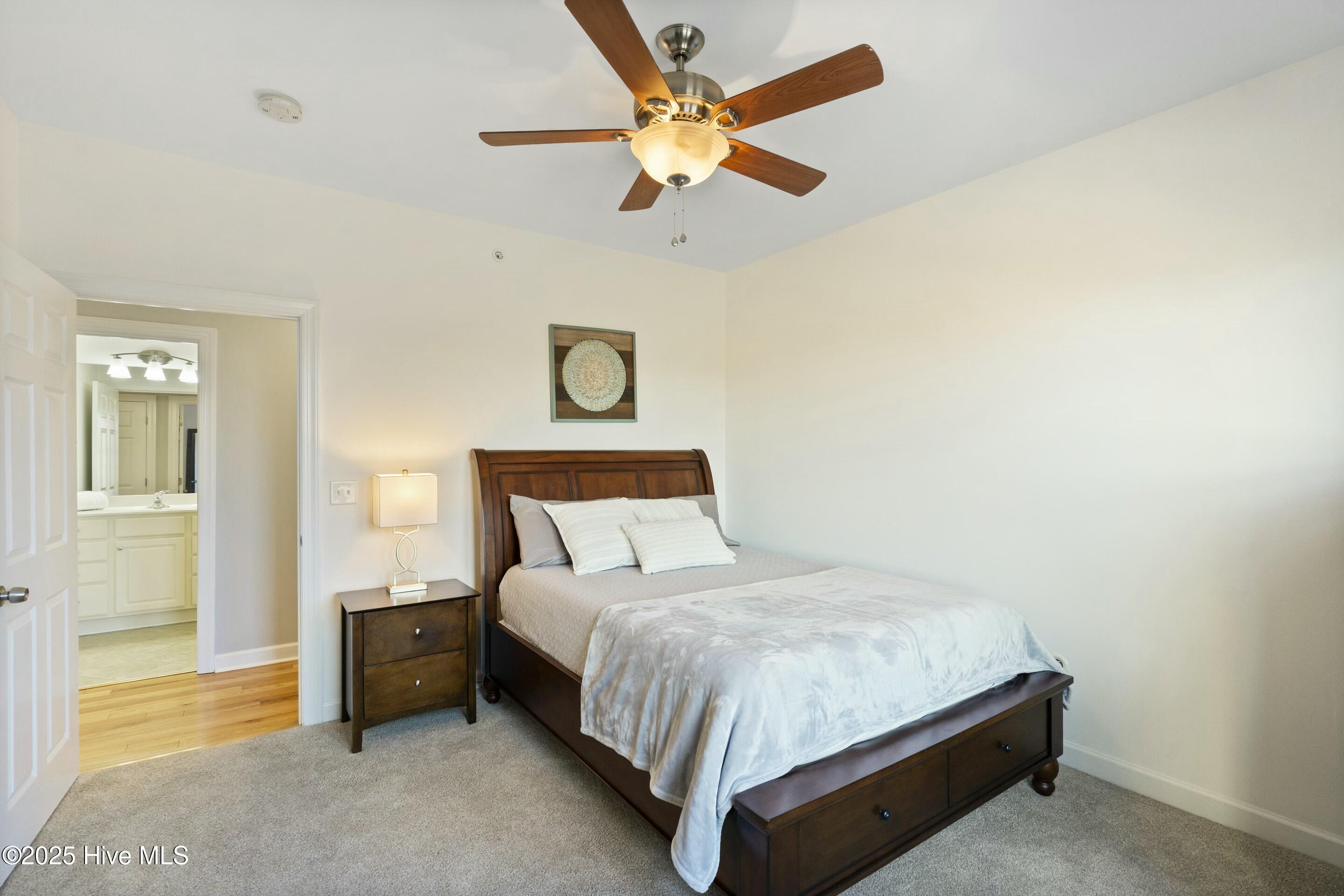 6809 Mayfaire Club Drive 302 Property Photo 27