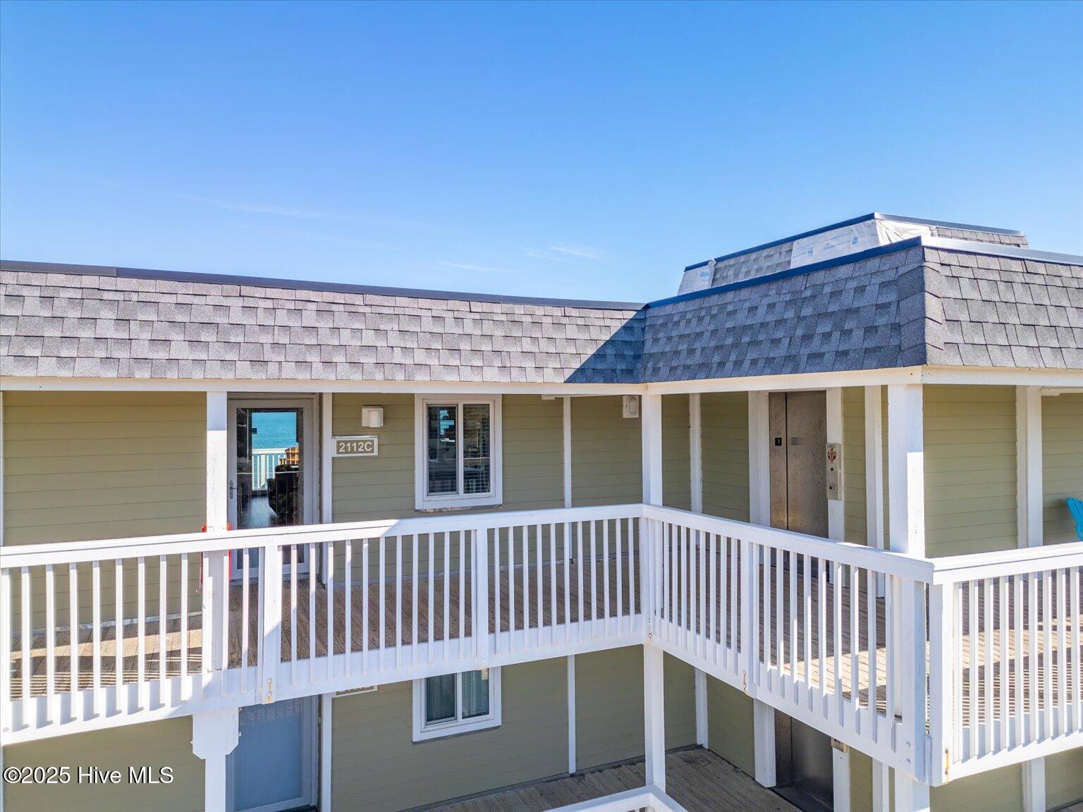 2112 Surfrider Court Property Photo 4