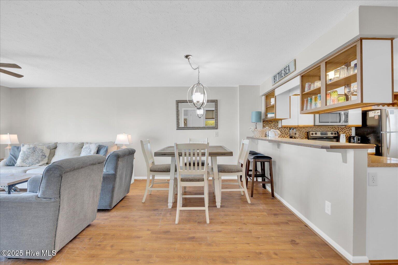 2112 Surfrider Court Property Photo 10
