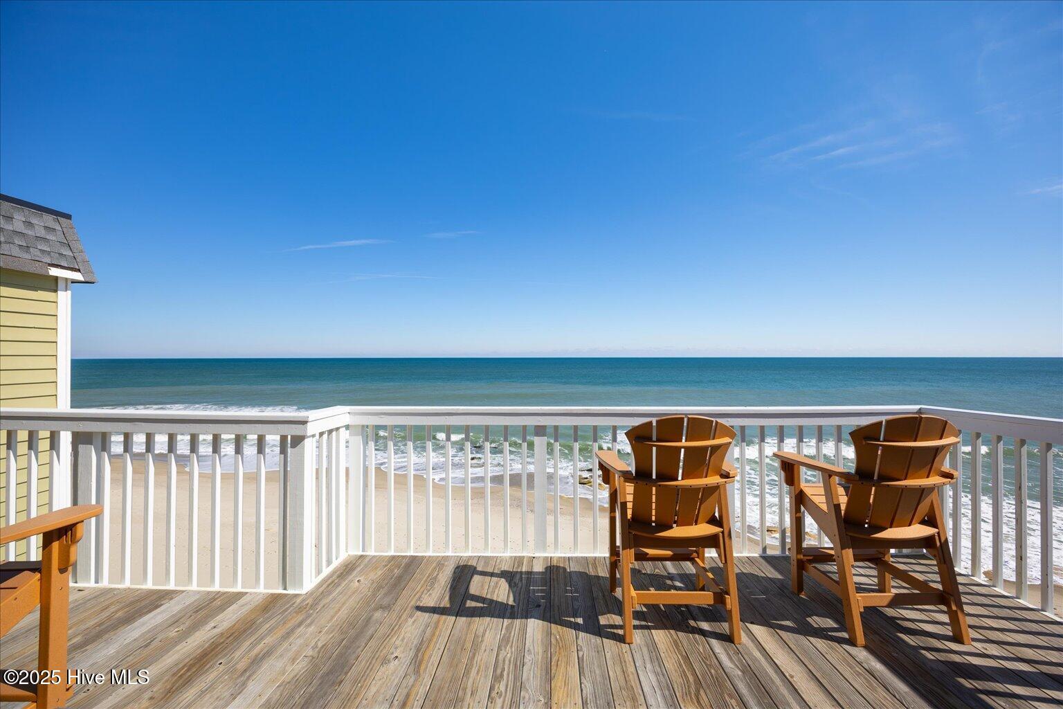 2112 Surfrider Court Property Photo 17