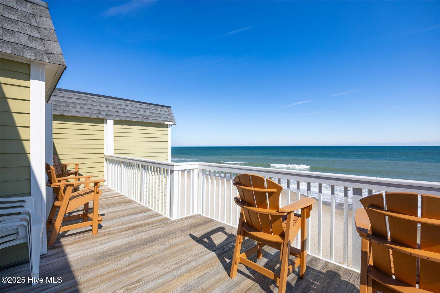 2112 Surfrider Court Property Photo 18