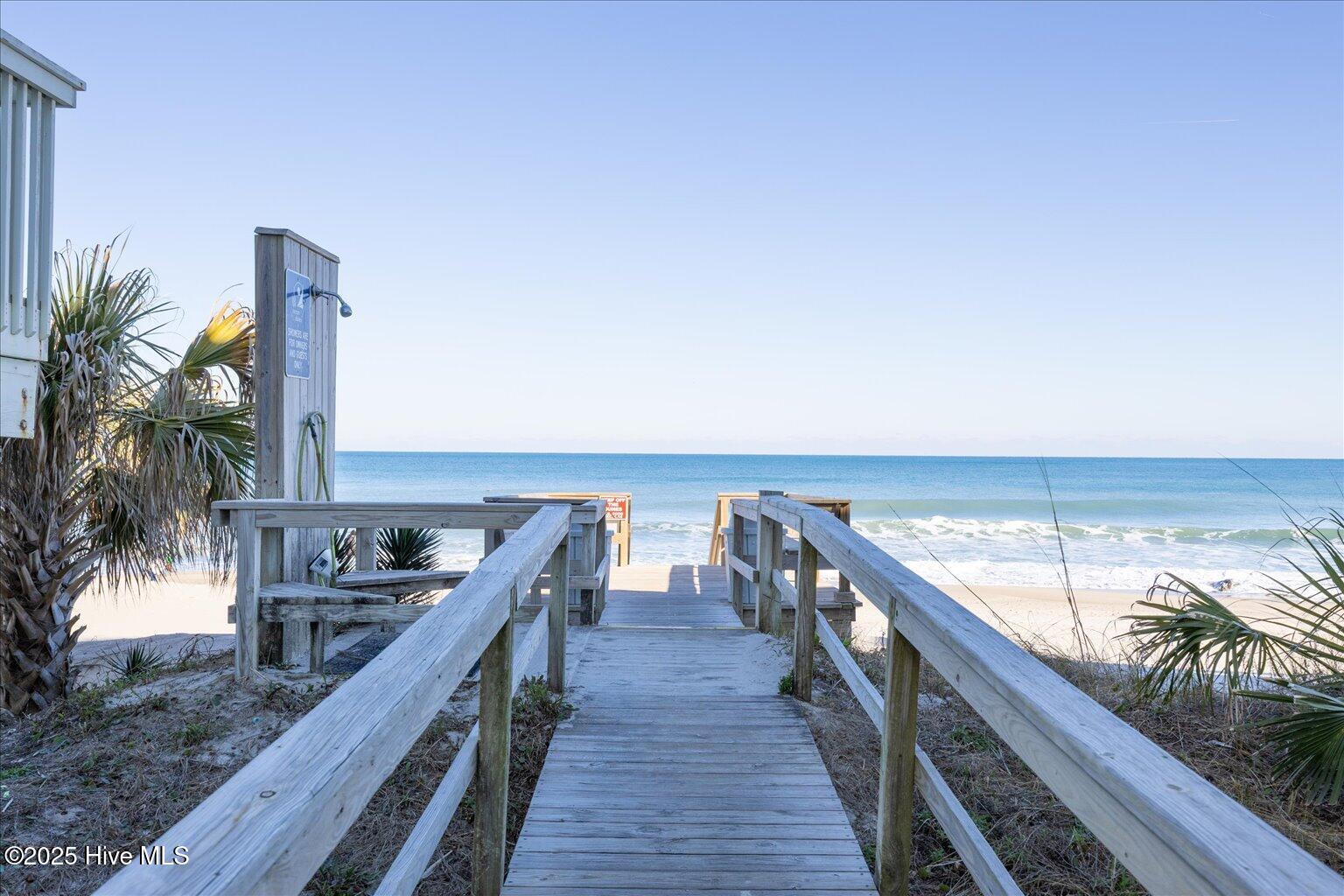 2112 Surfrider Court Property Photo 34
