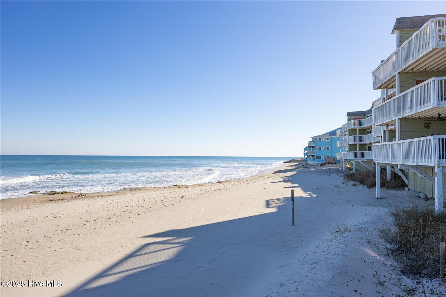 2112 Surfrider Court Property Photo 37