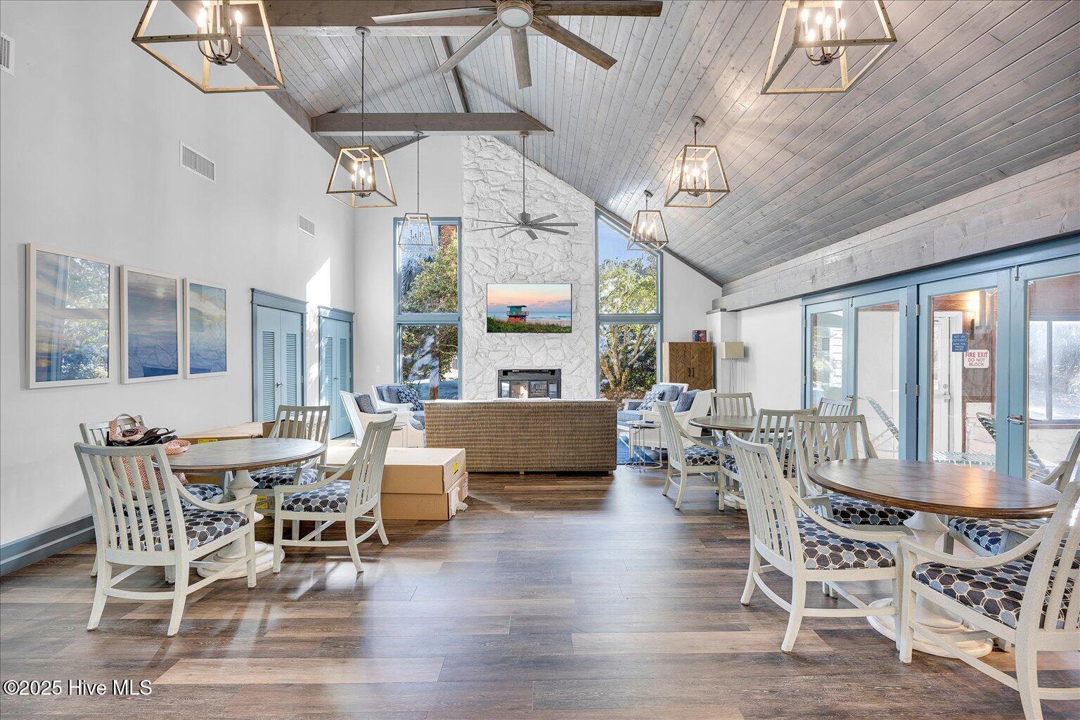 2112 Surfrider Court Property Photo 55
