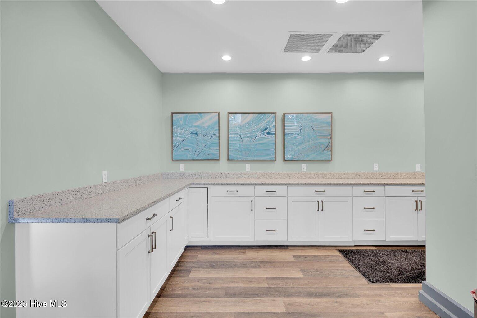 2112 Surfrider Court Property Photo 57
