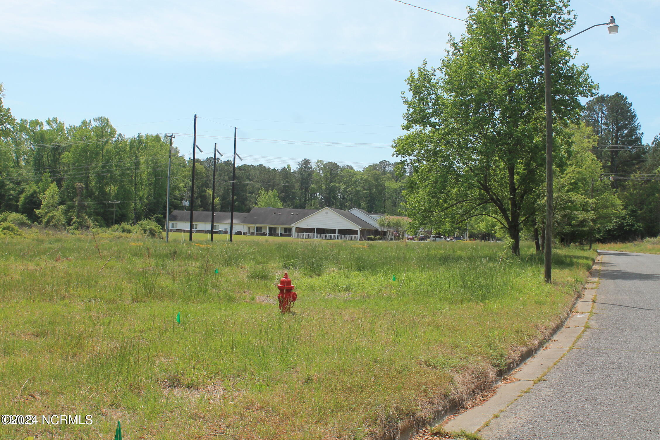 200 Santree Drive Property Photo 2
