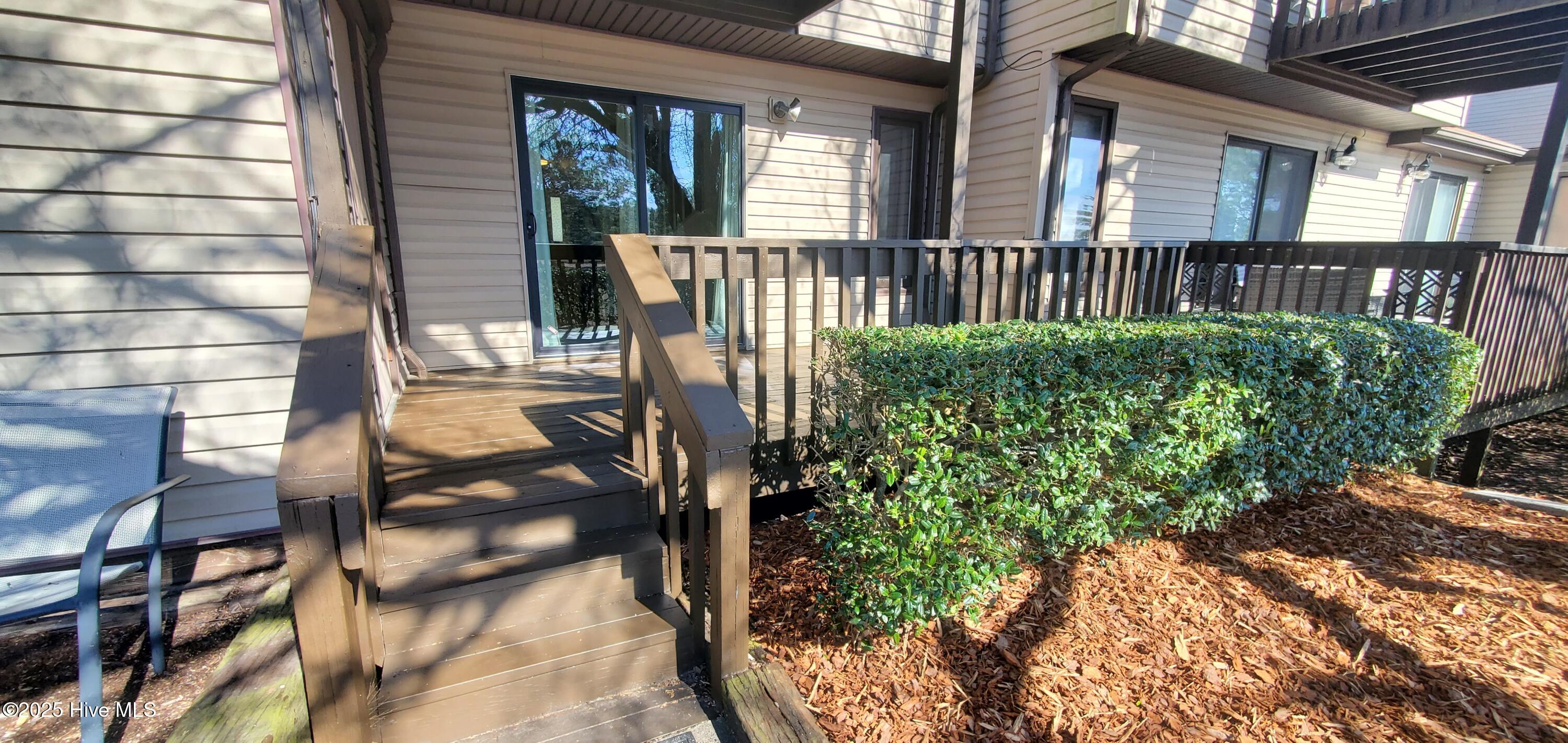 234 Persimmon Drive Apt C Property Photo 15