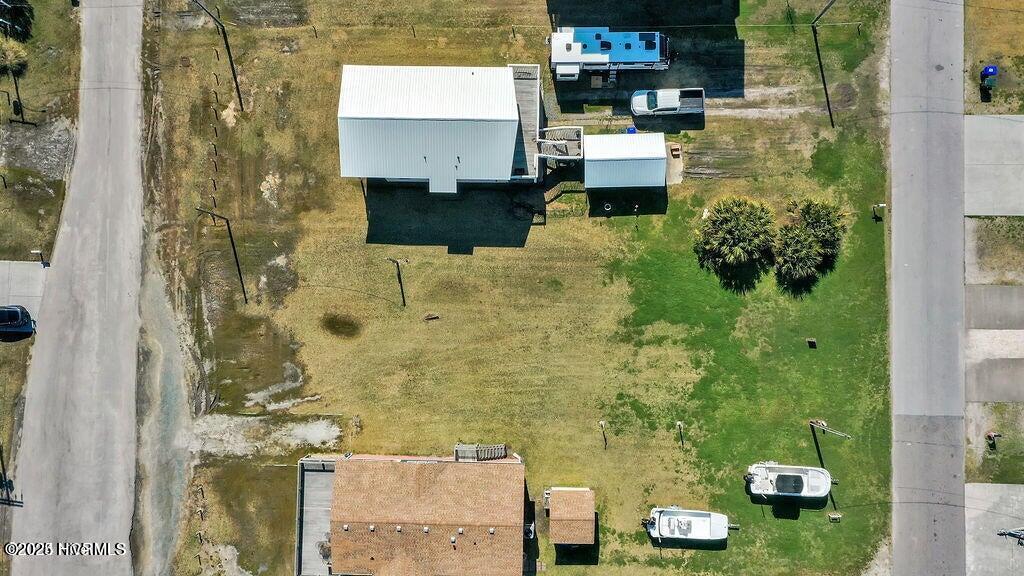 7026 7th Street Property Photo 3
