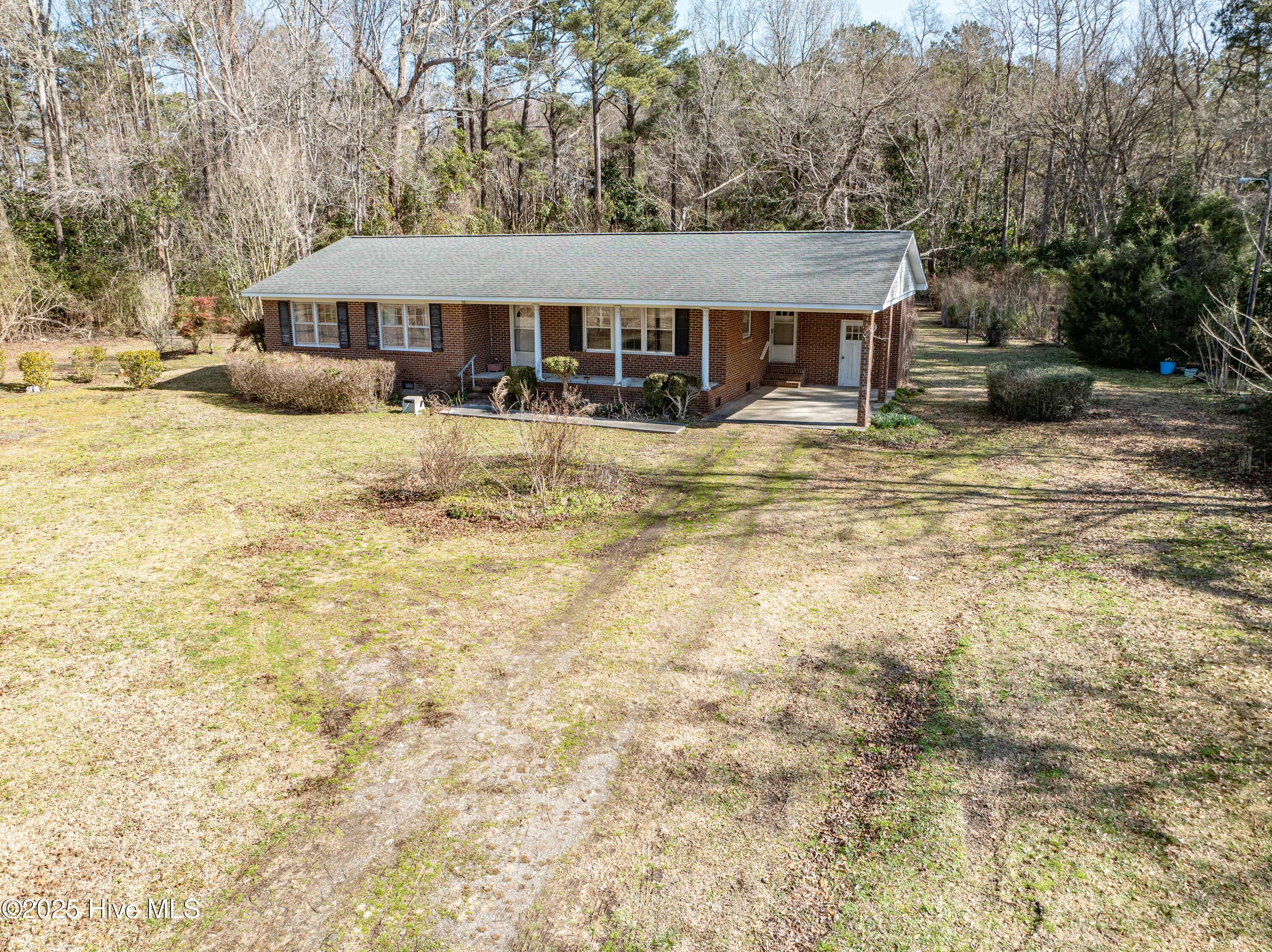 233 Keel Road Property Photo