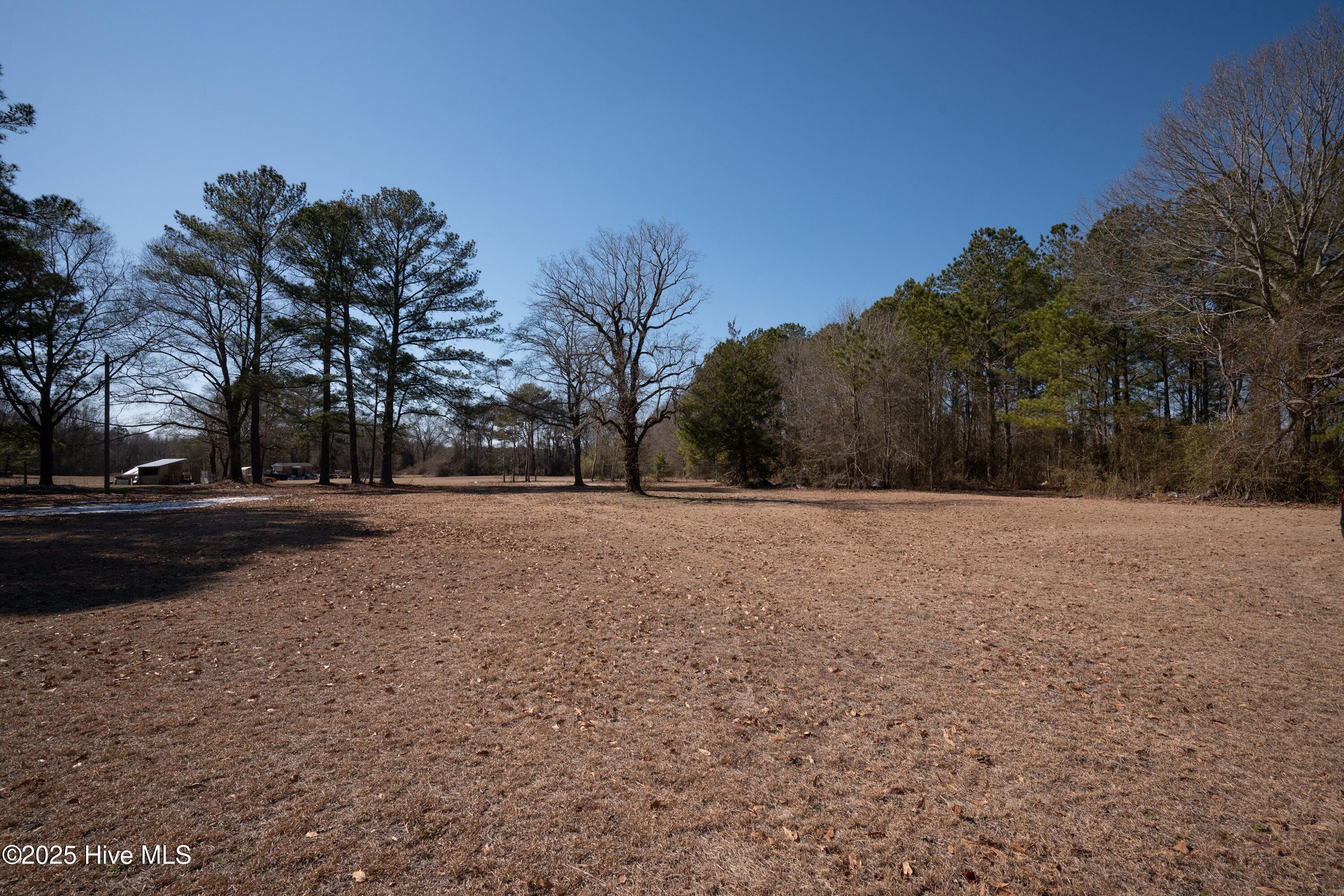 1275 Holland Road Property Photo