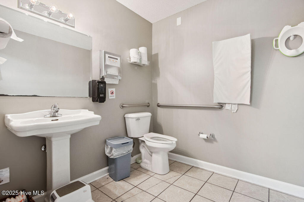 219 Station Street Property Photo 9