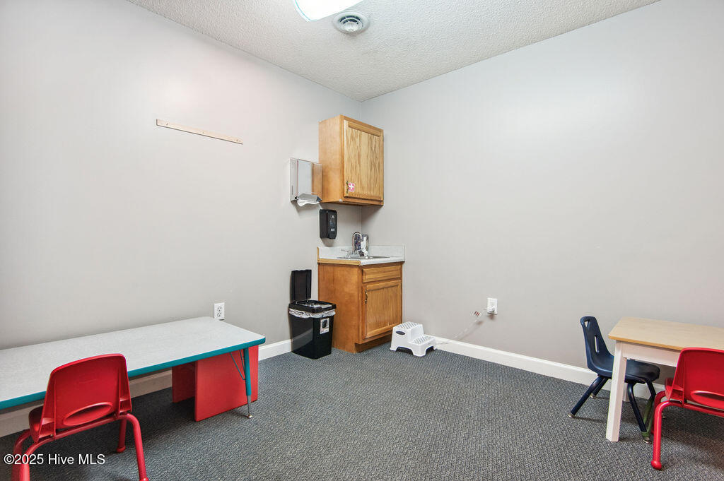 219 Station Street Property Photo 23