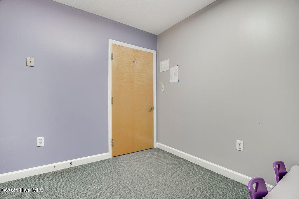 219 Station Street Property Photo 44