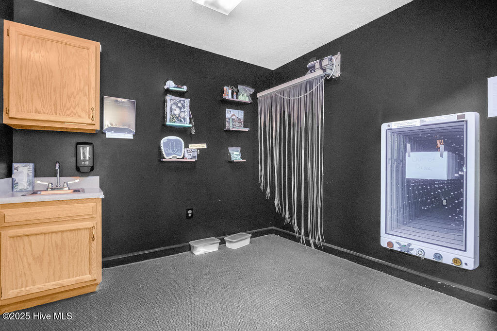 219 Station Street Property Photo 55
