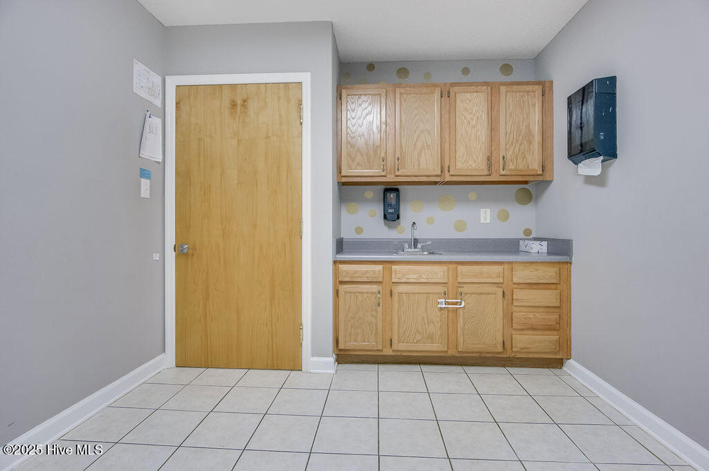 219 Station Street Property Photo 96