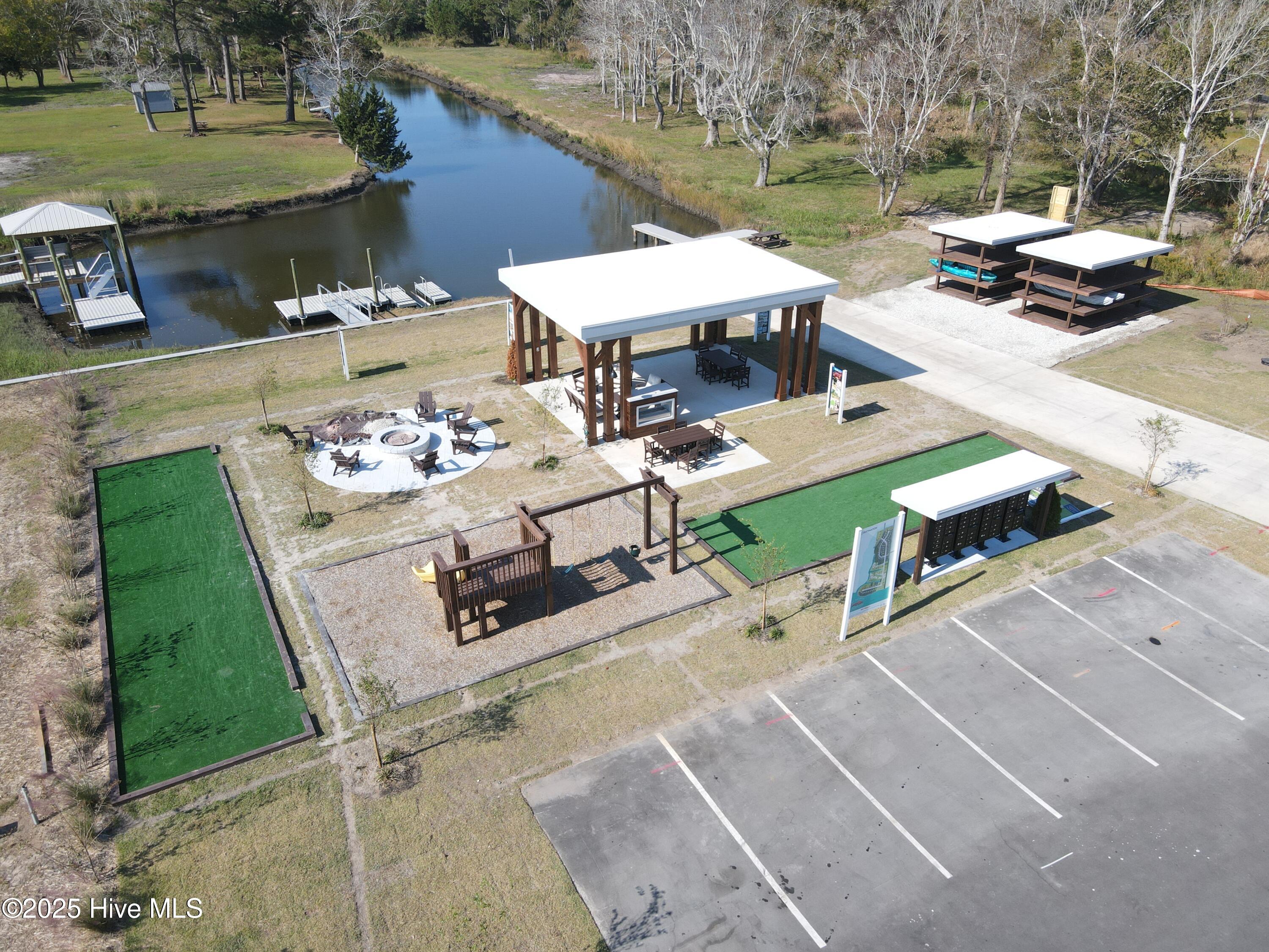 607 Salt Grass Court Property Photo 3