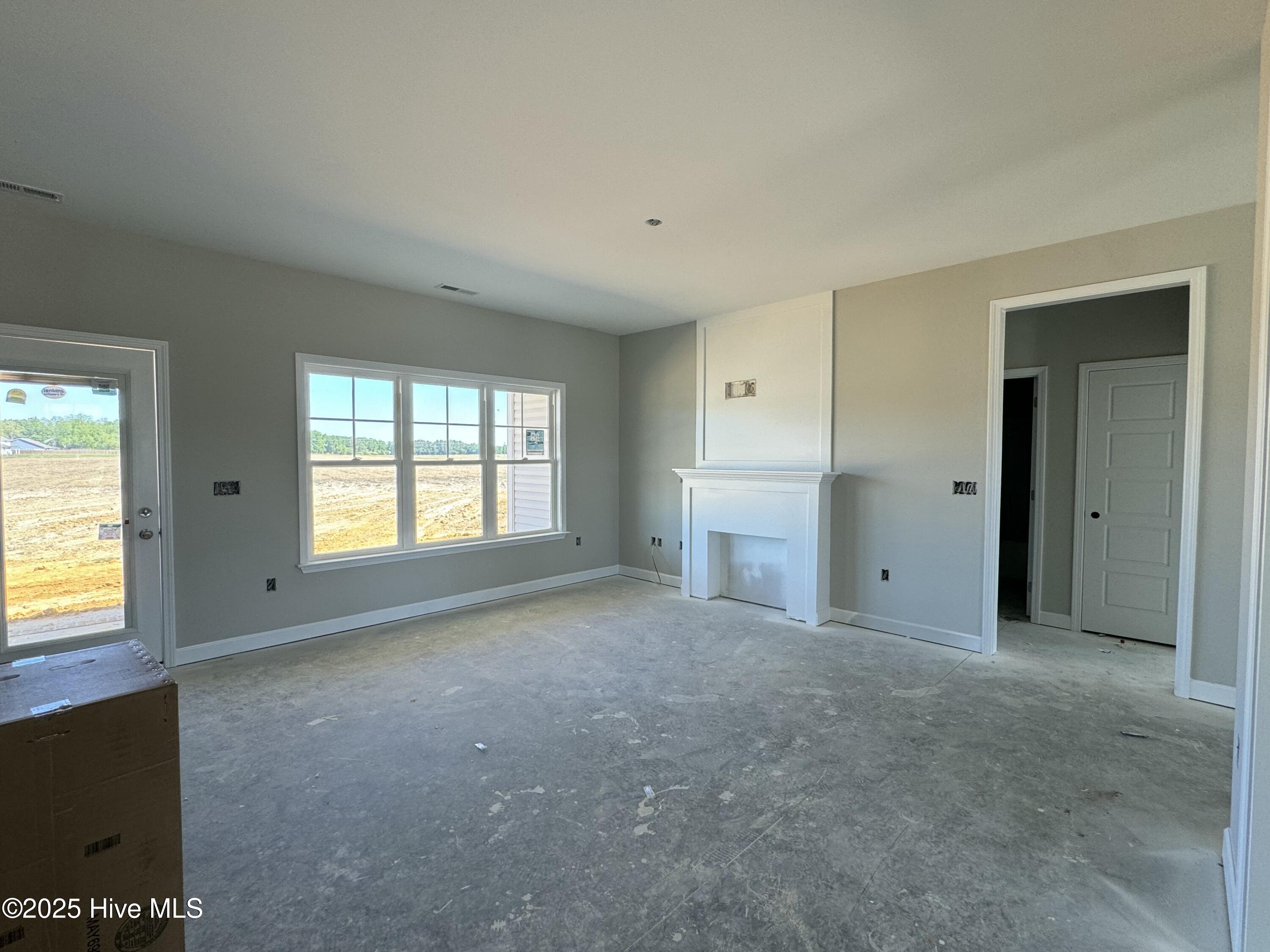 212 Dunbar Hill Drive Property Photo 10