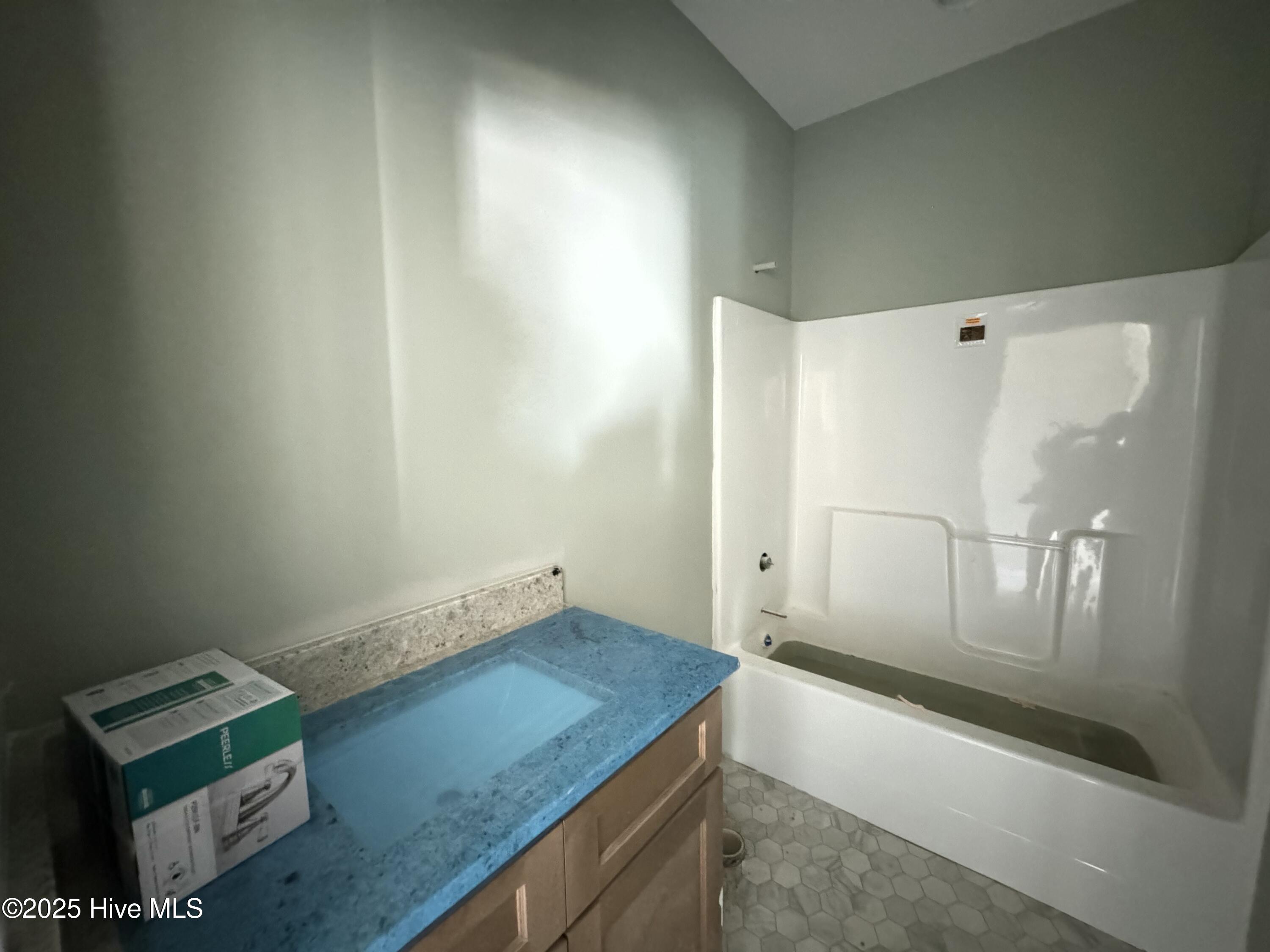 212 Dunbar Hill Drive Property Photo 15