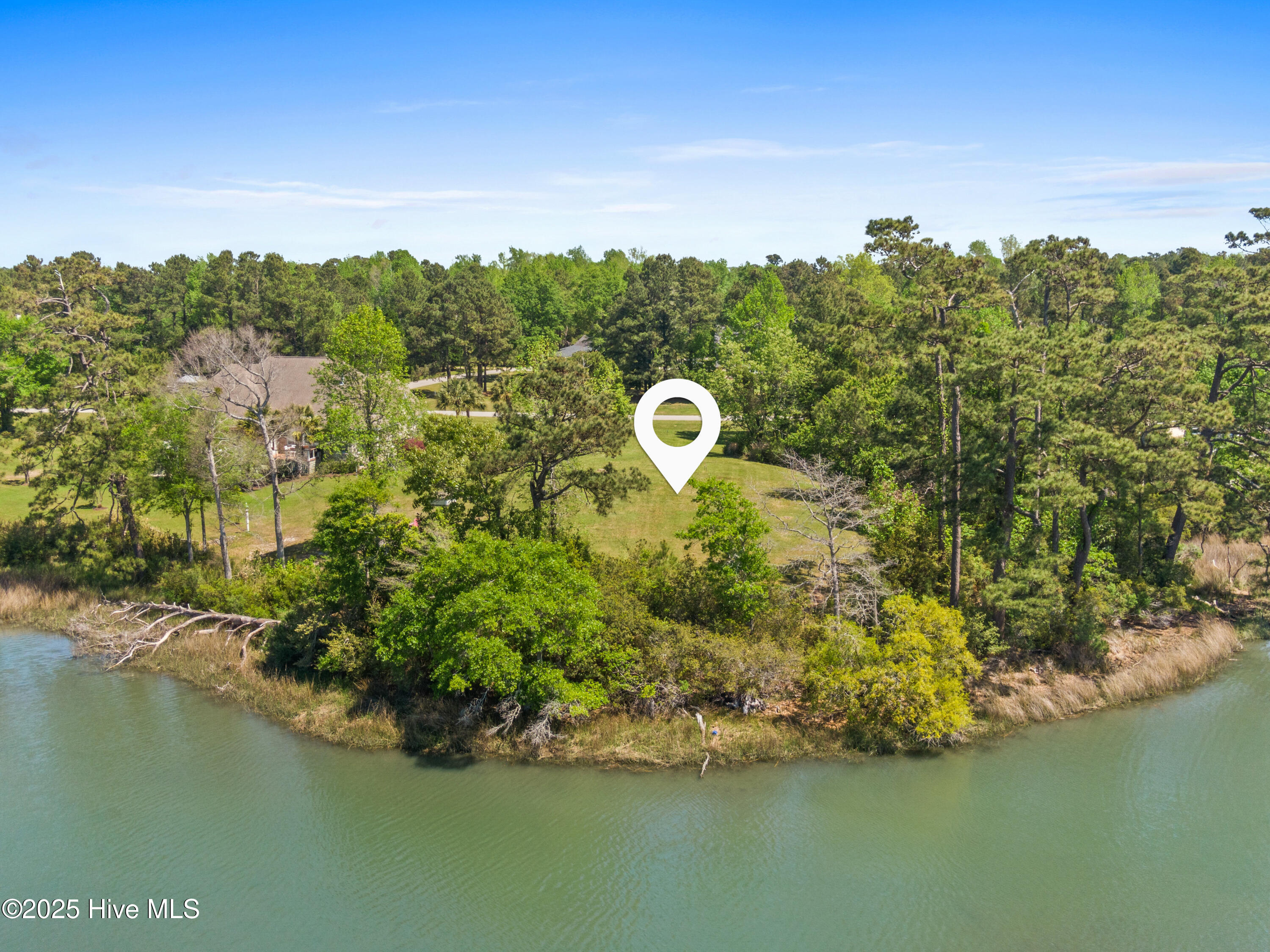 119 Waters Edge Drive Property Photo 16