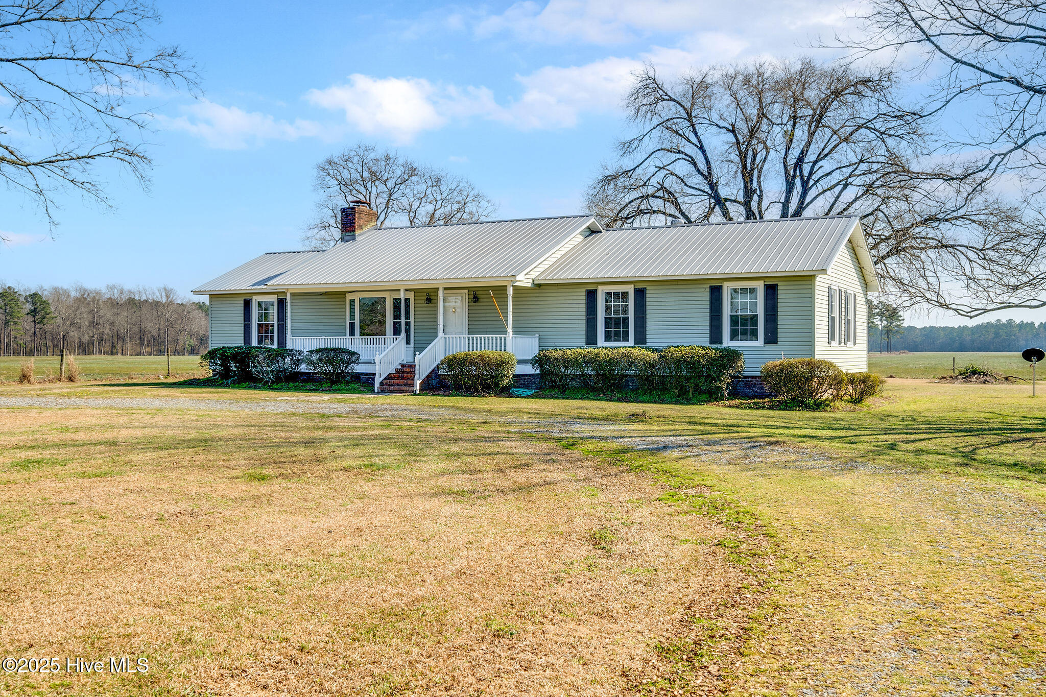 101 Malpass Corner Road Property Photo 2