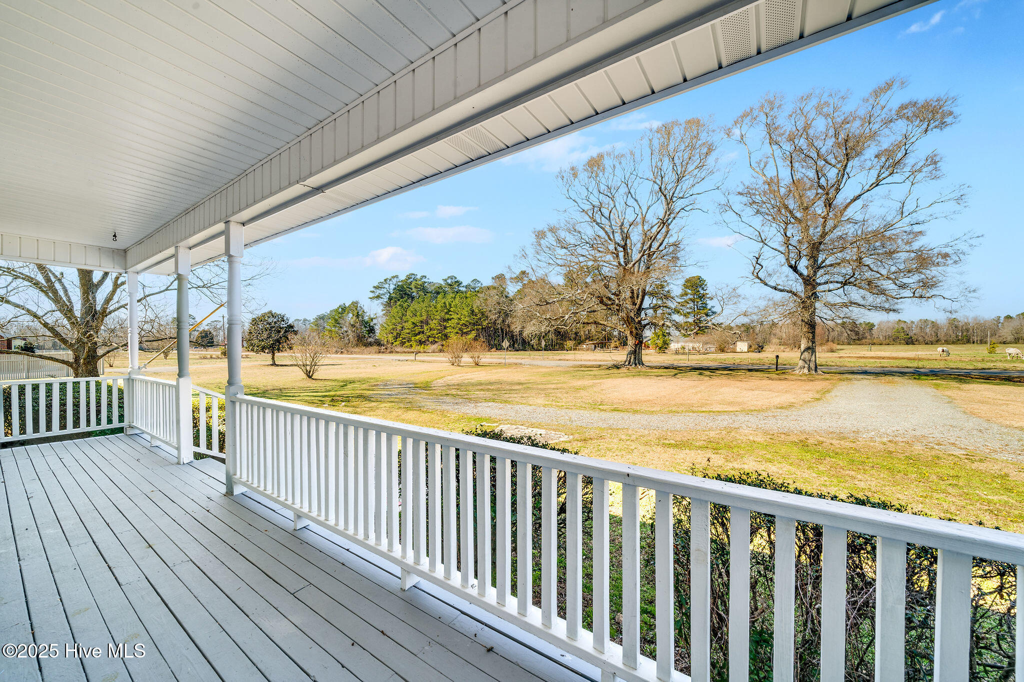 101 Malpass Corner Road Property Photo 4