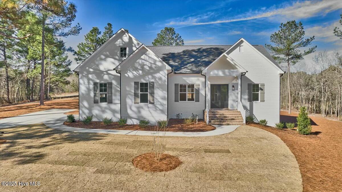 92 Woodland Circle Property Photo