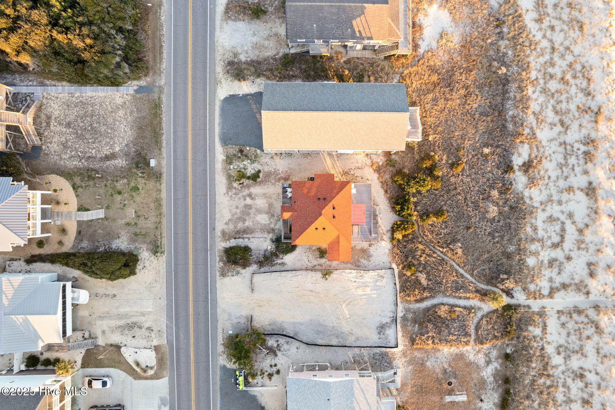 4025 E Beach Drive Property Photo 40