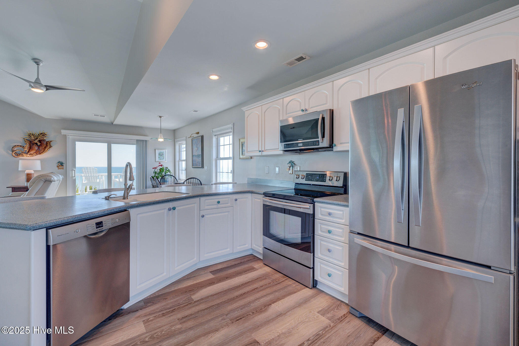 3764 Island Drive Property Photo 15