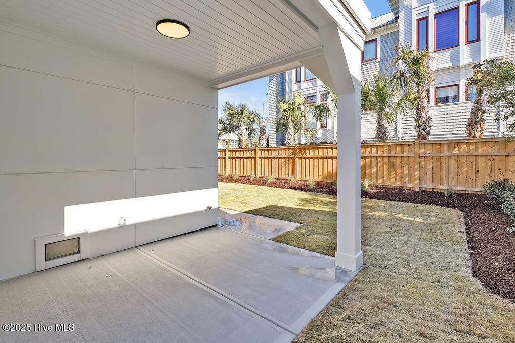 13 E Fayetteville Street Property Photo 44