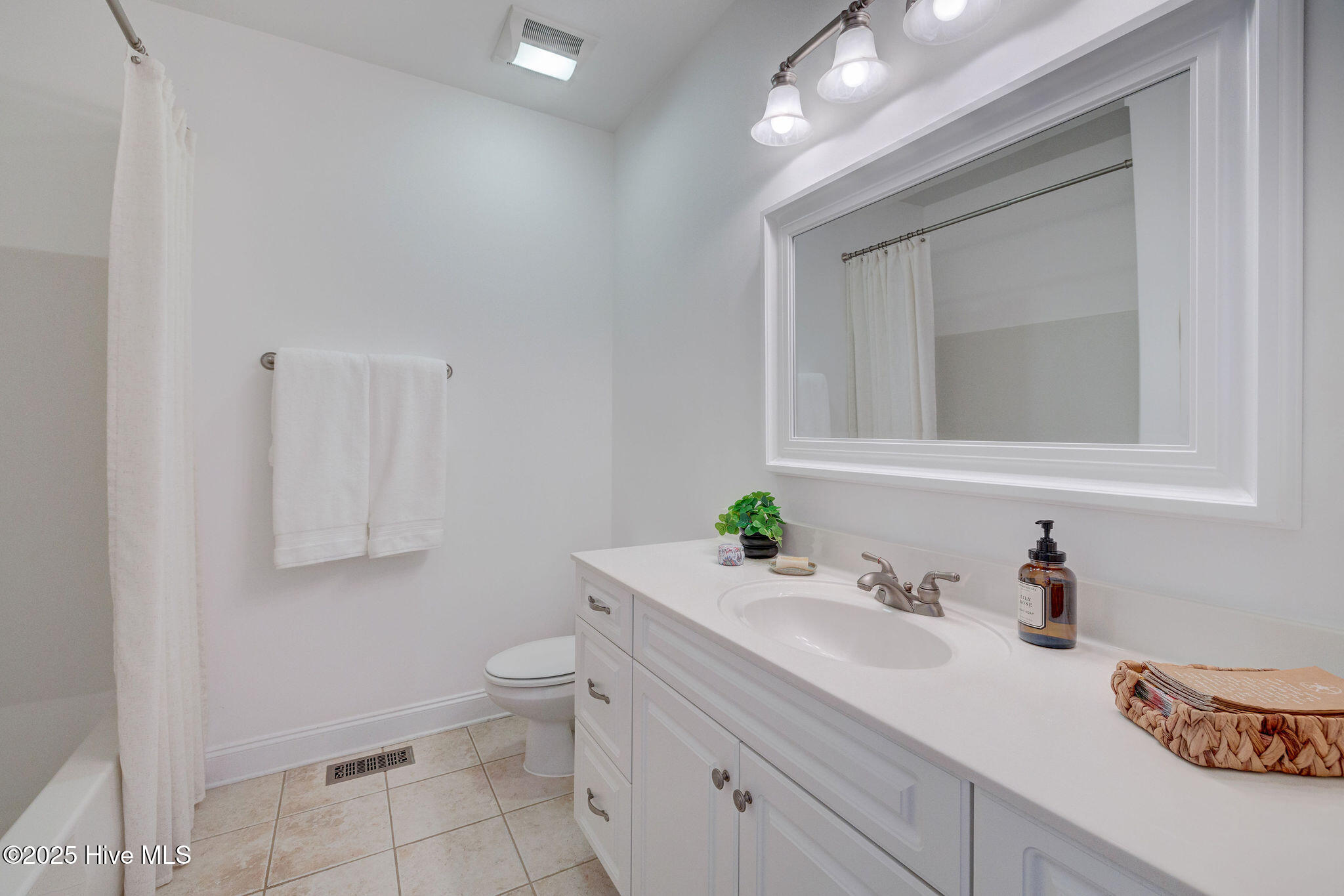 810 Ketch Court Property Photo 22