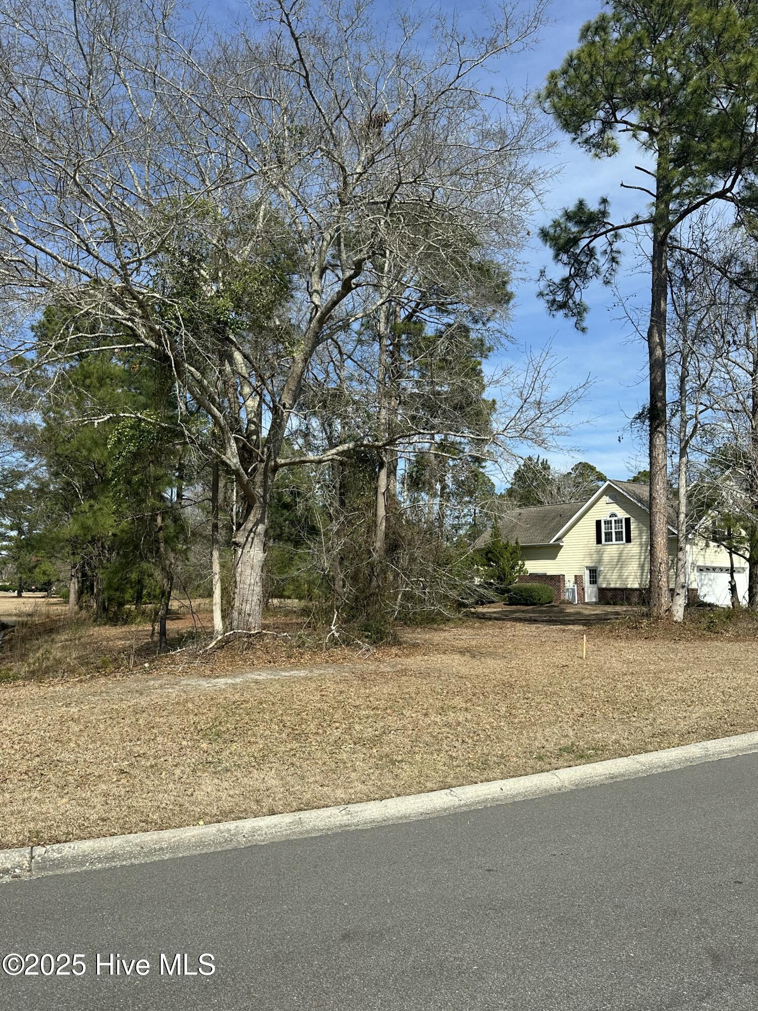 555 Blakely Court Property Photo 2