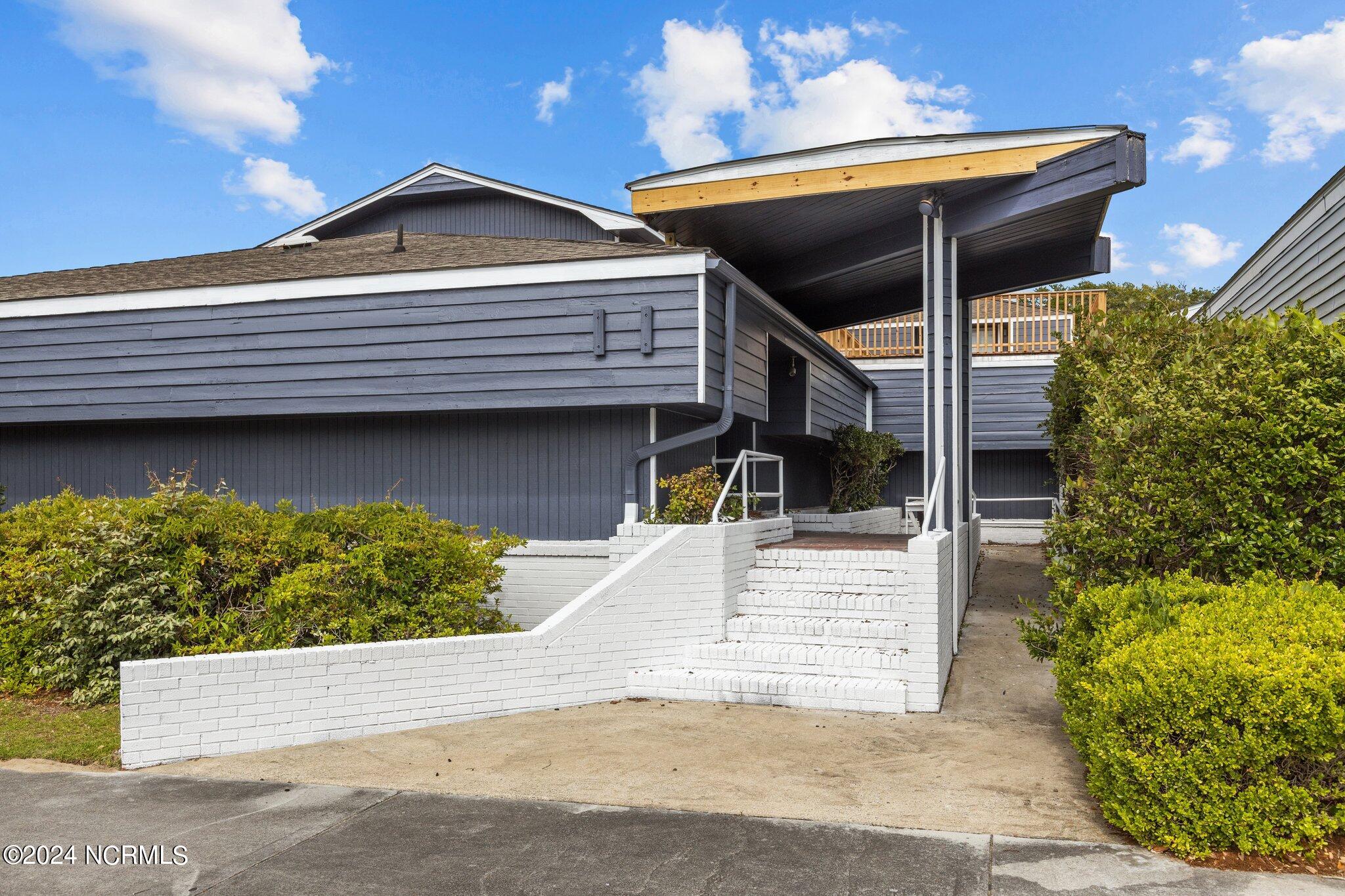 208 Penny Lane Property Photo