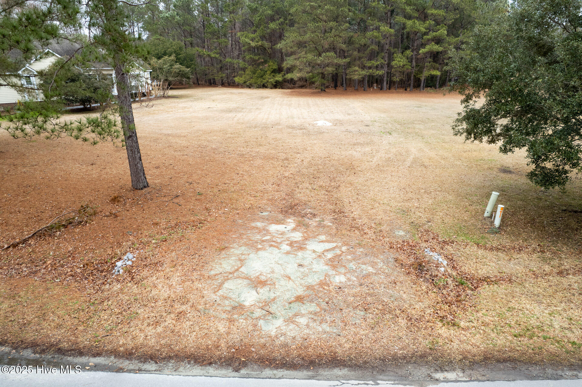 603 Windward Drive Property Photo 3