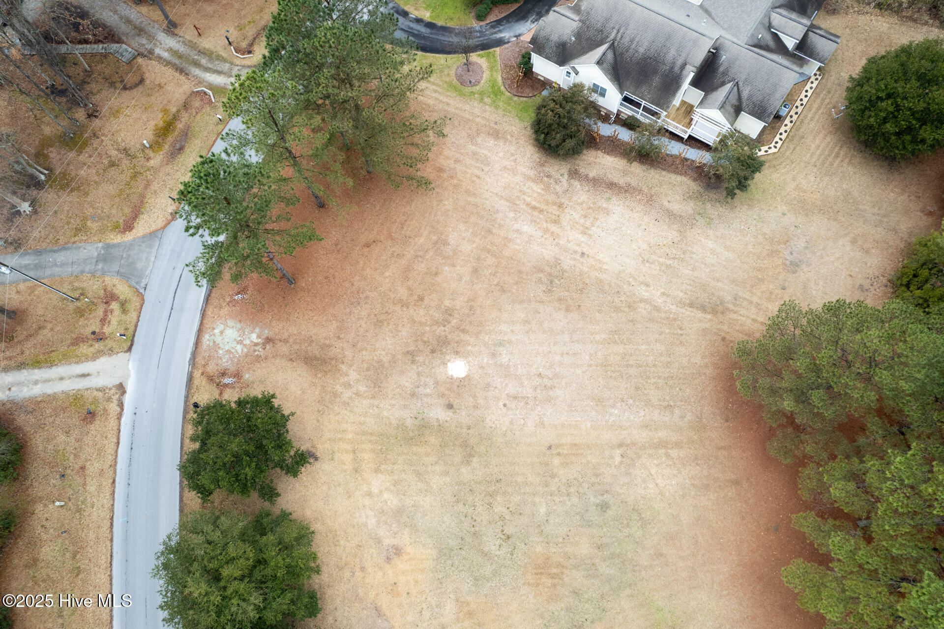 603 Windward Drive Property Photo 6