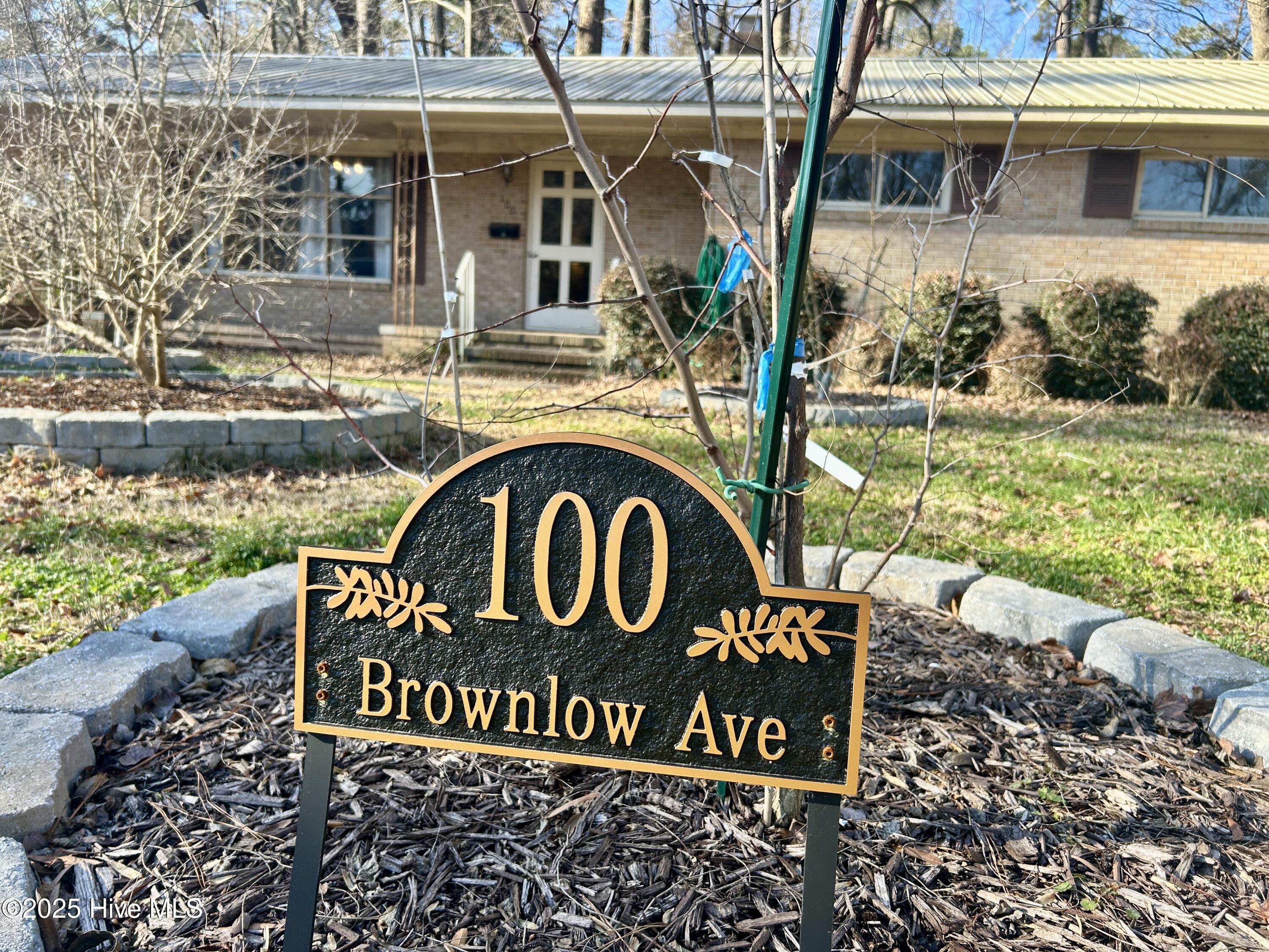 100 Brownlow Avenue Property Photo 27