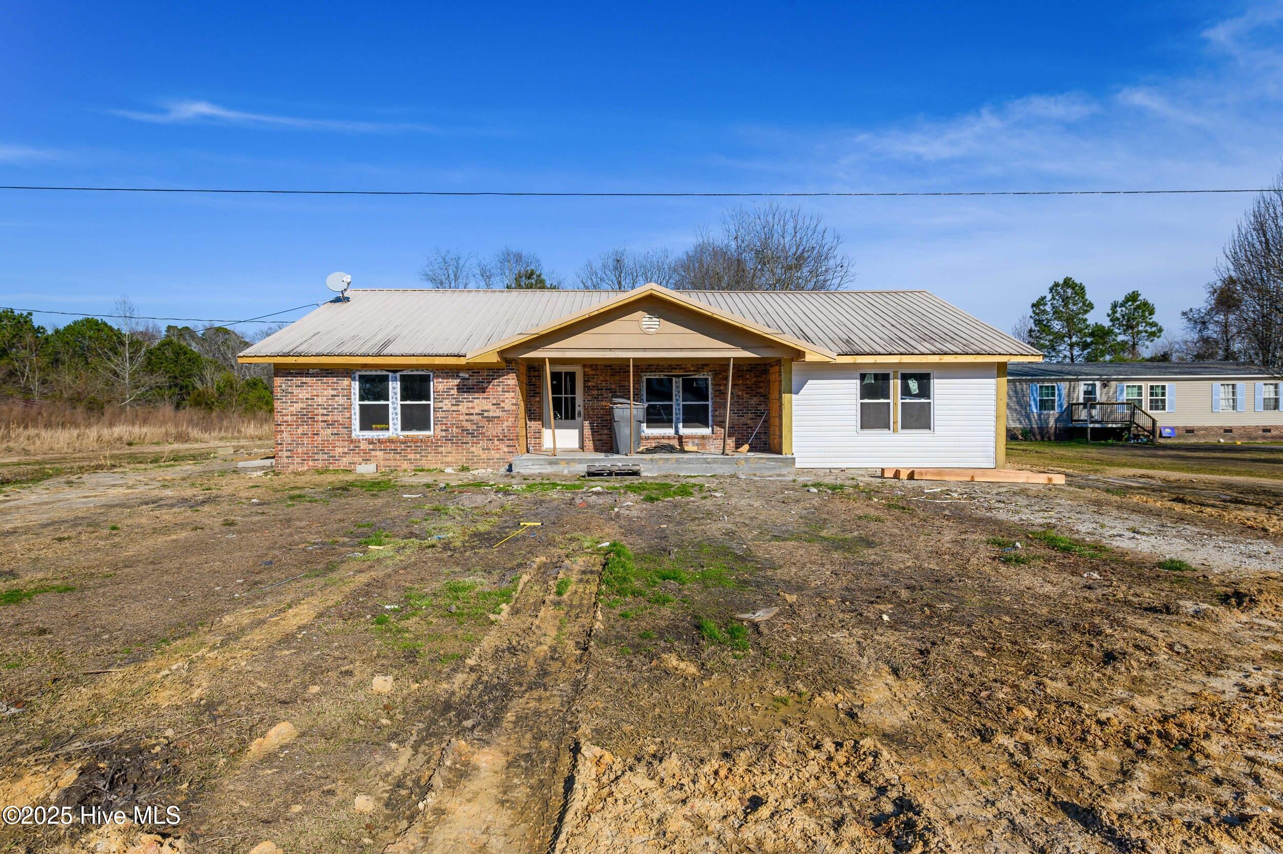 1848 Us Highway 117 Property Photo