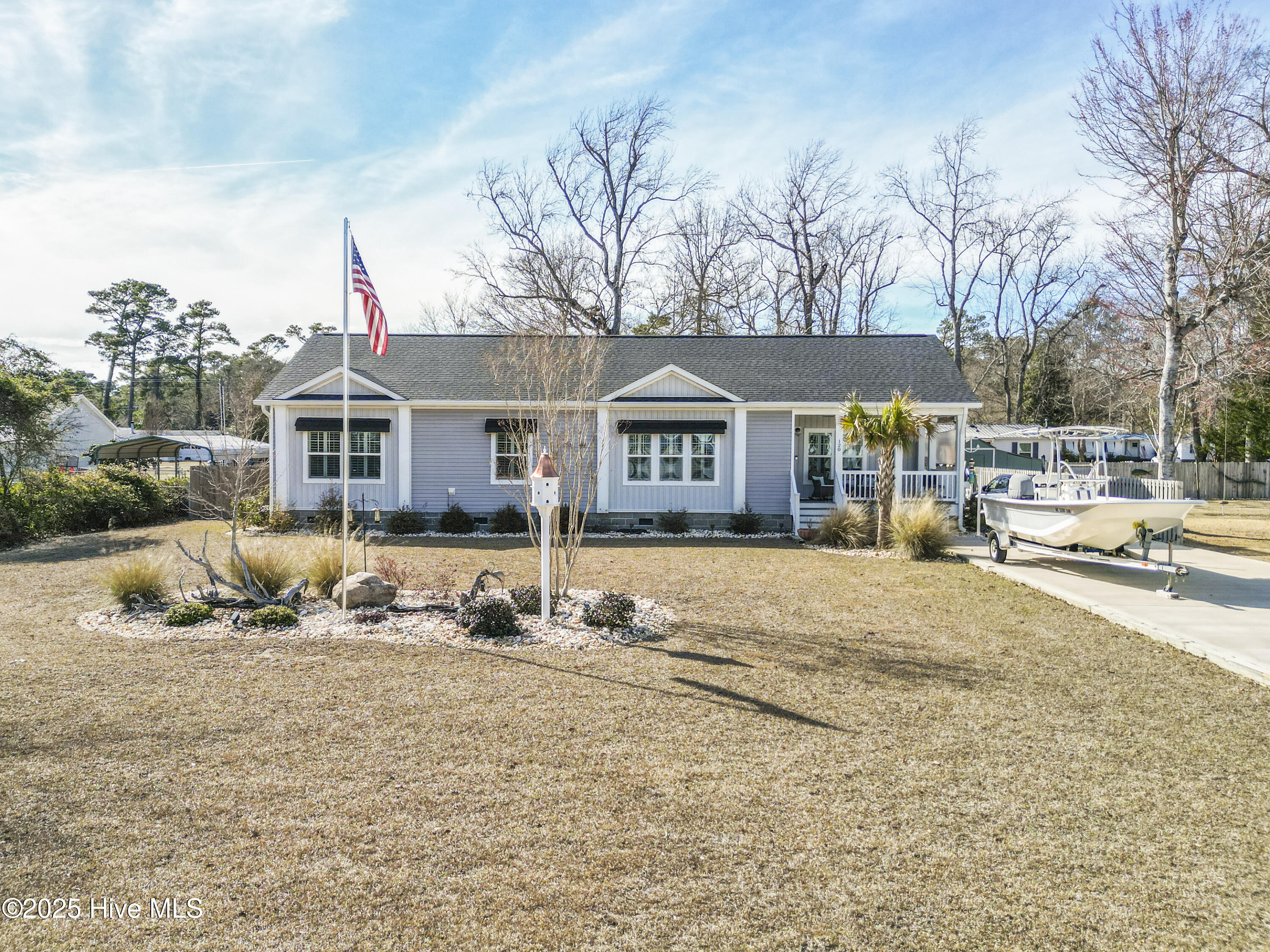 120 Bayshore Drive Property Photo