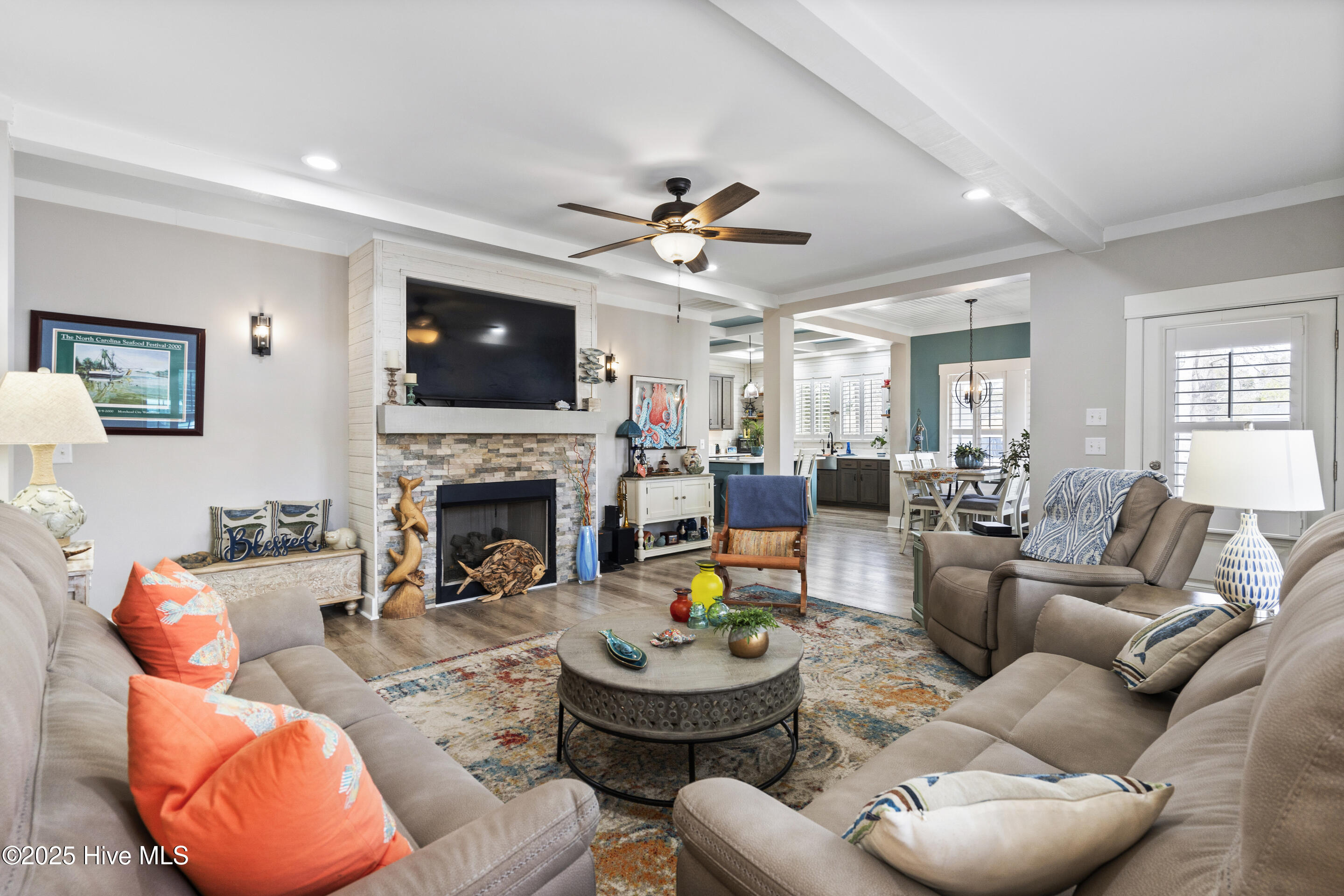 120 Bayshore Drive Property Photo 2