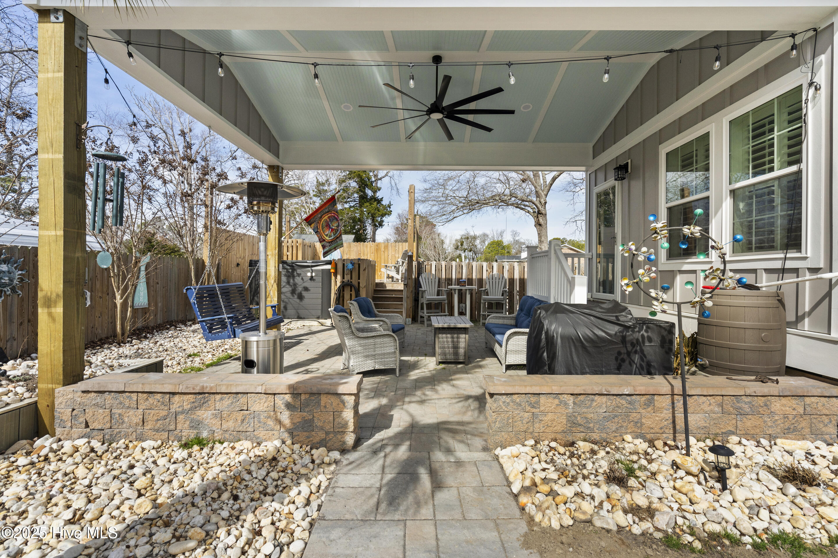 120 Bayshore Drive Property Photo 5