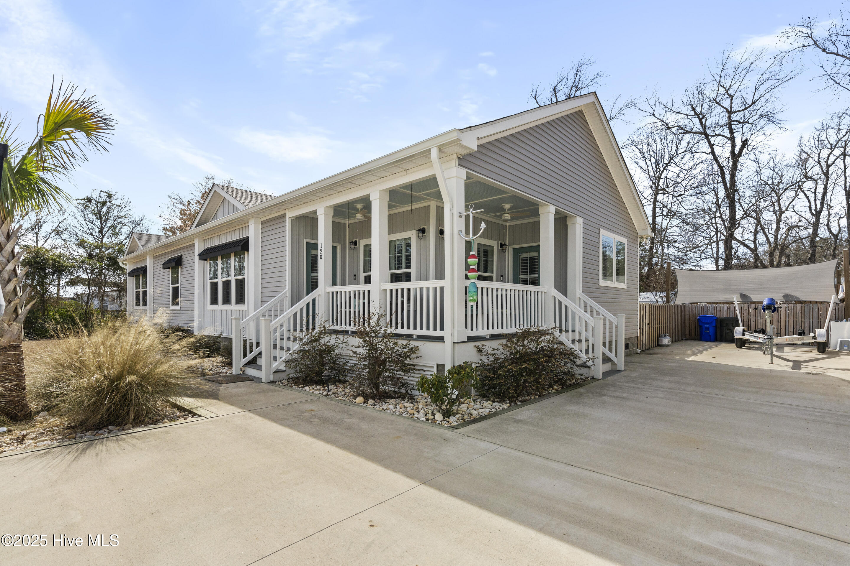 120 Bayshore Drive Property Photo 8