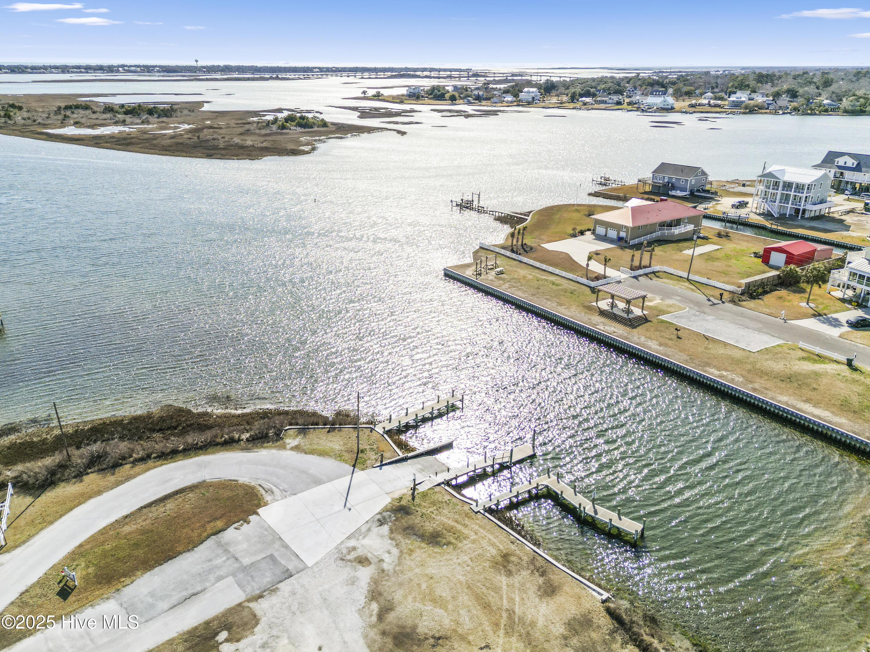 120 Bayshore Drive Property Photo 45