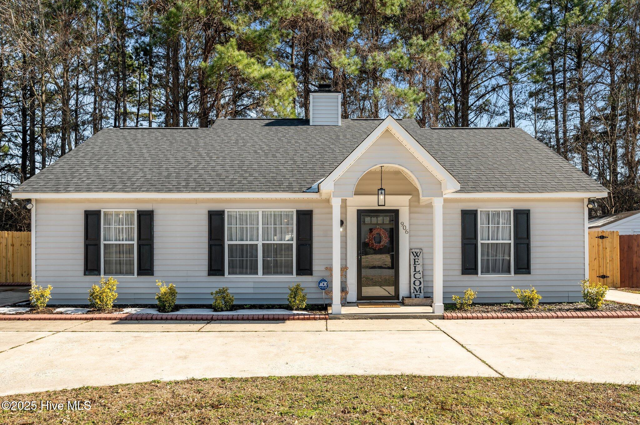 906 Autumn Drive Property Photo
