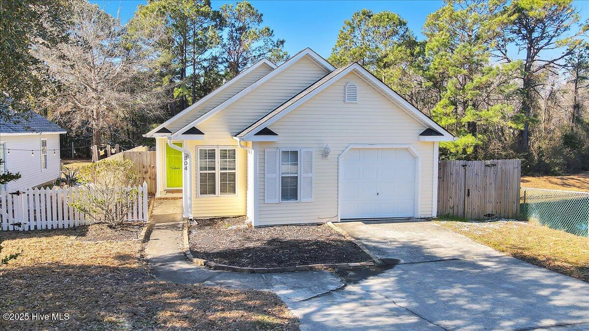804 Southern Charm Drive Property Photo