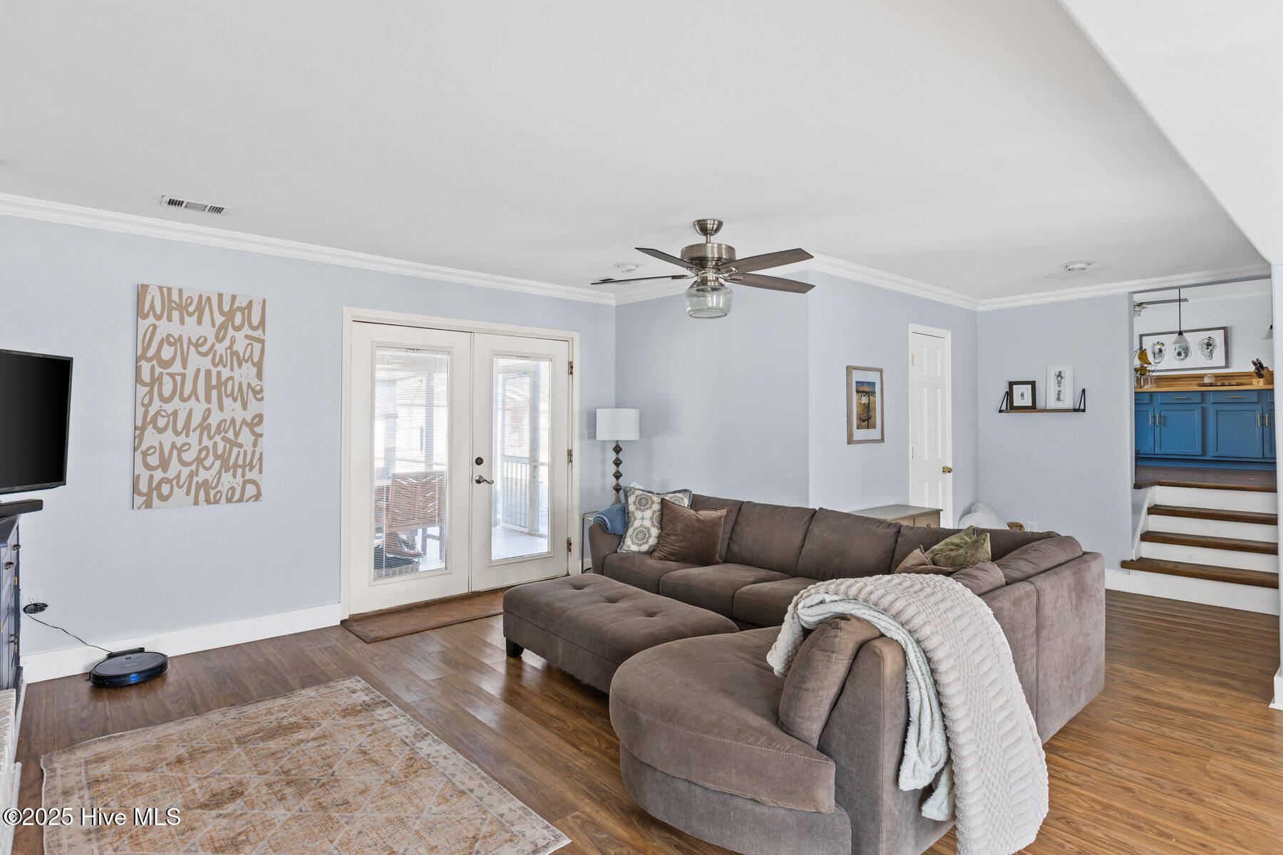 429 Bayshore Drive Property Photo 8