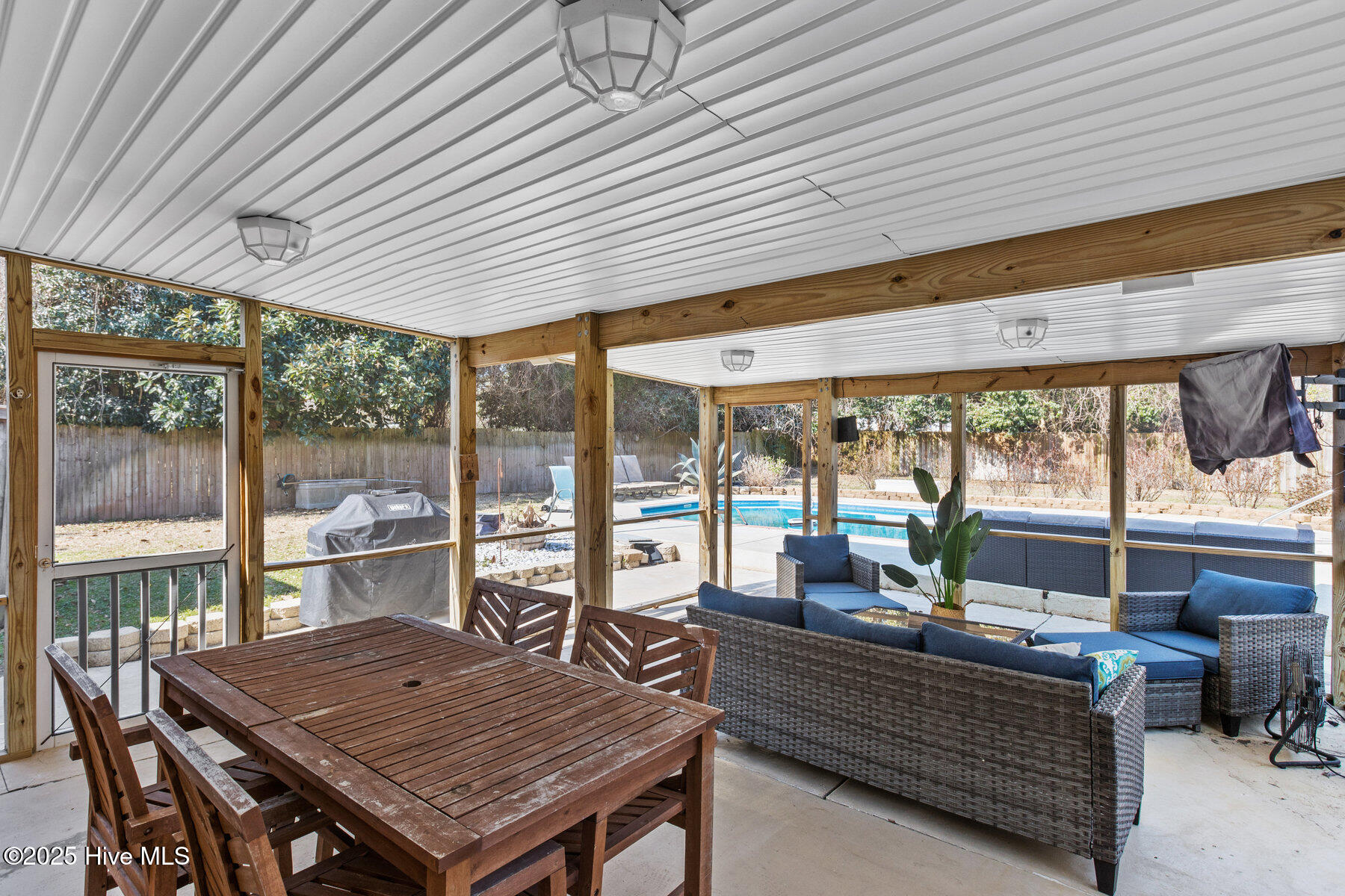 429 Bayshore Drive Property Photo 32