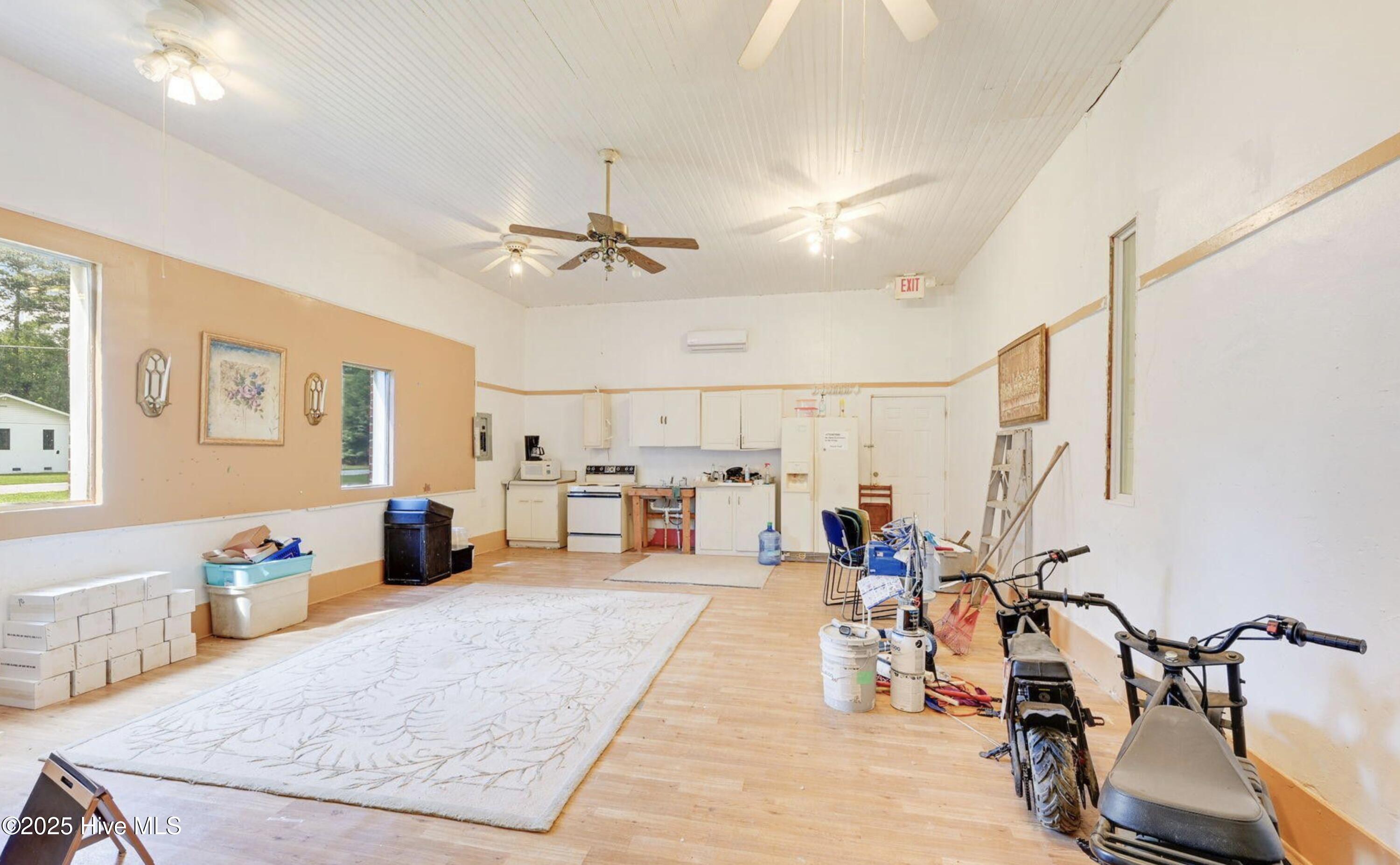 8140 N 258 Highway Property Photo 22
