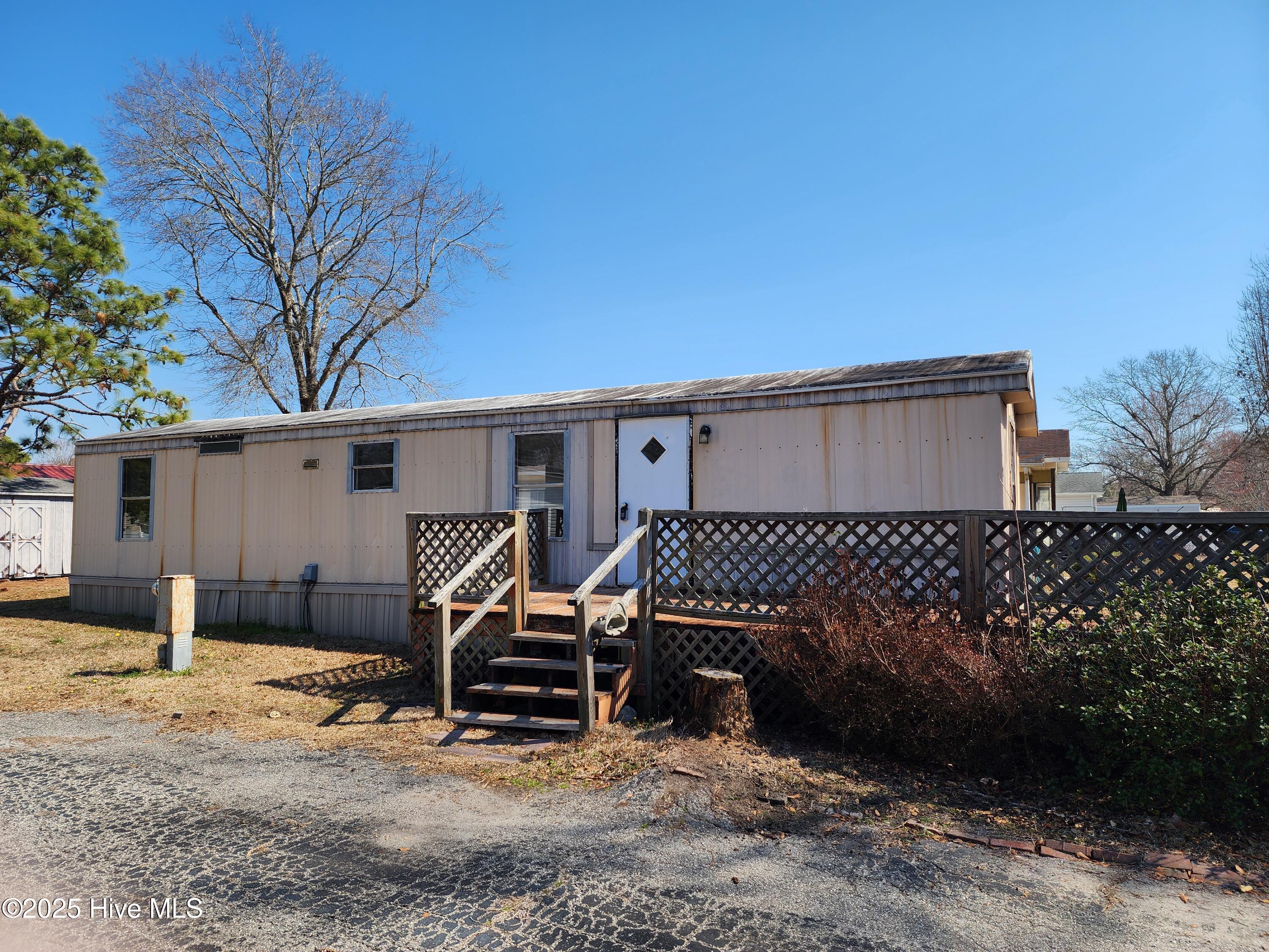 Barefoot Bay Real Estate Listings Main Image
