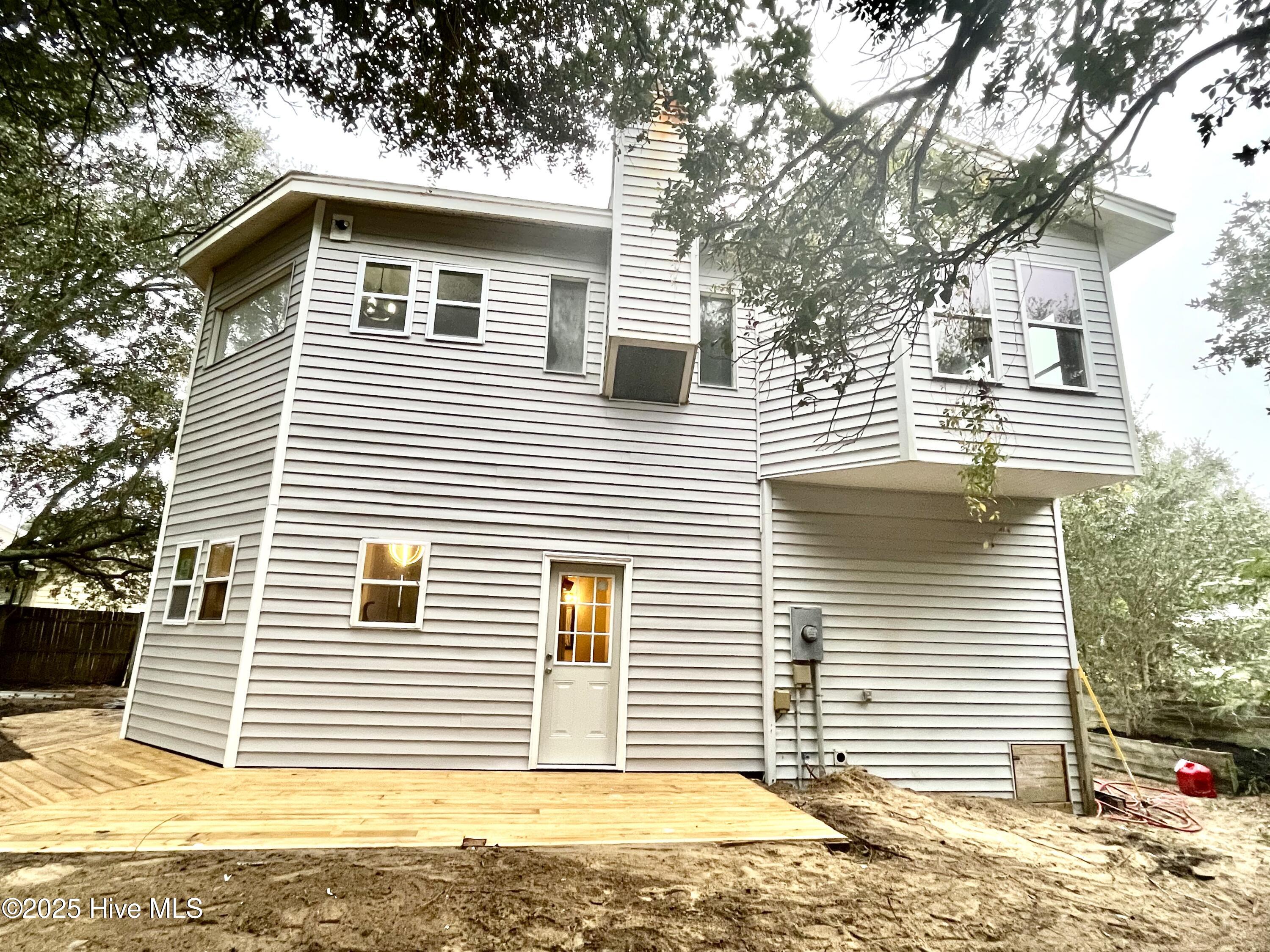 415 W Chowan Street Property Photo 11