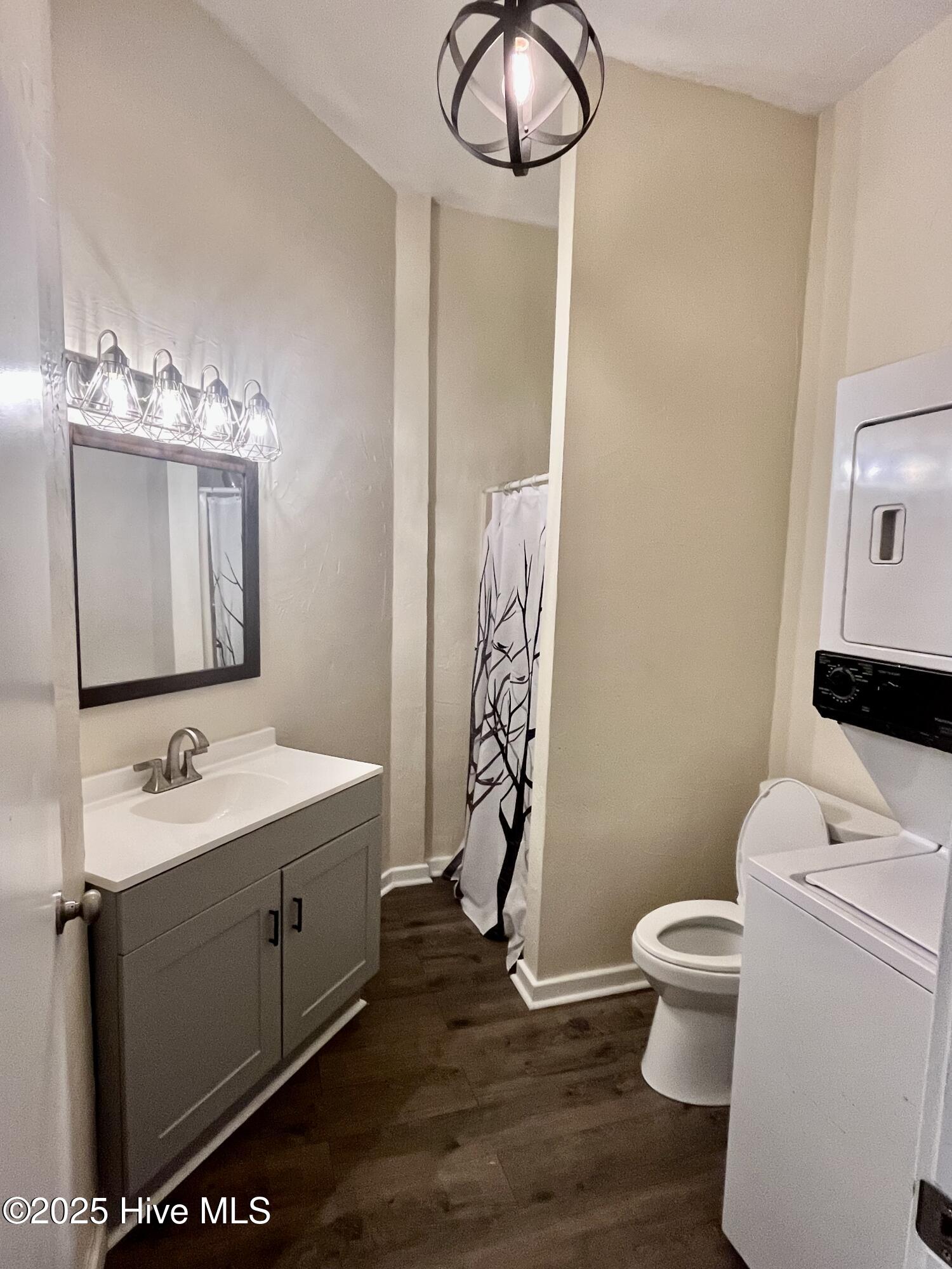 415 W Chowan Street Property Photo 12