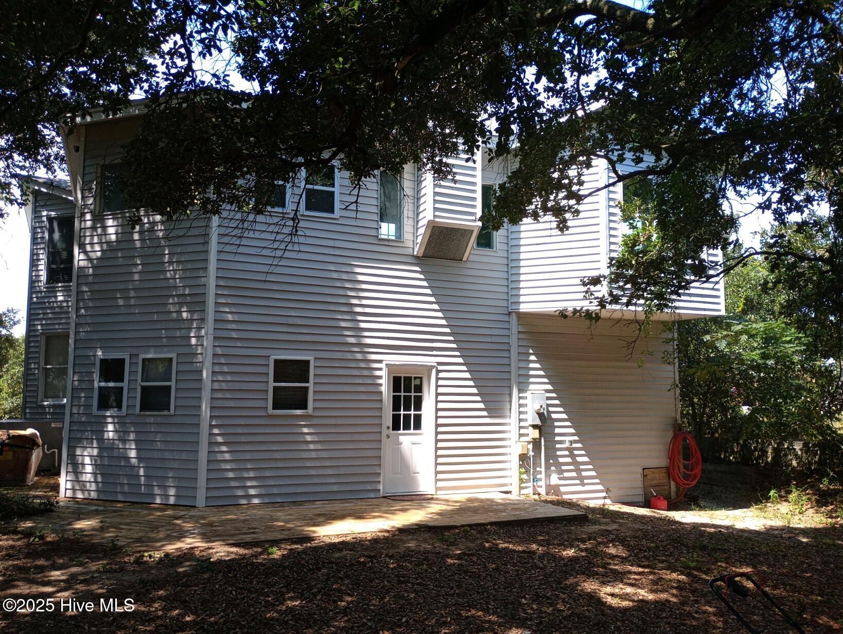415 W Chowan Street Property Photo 22